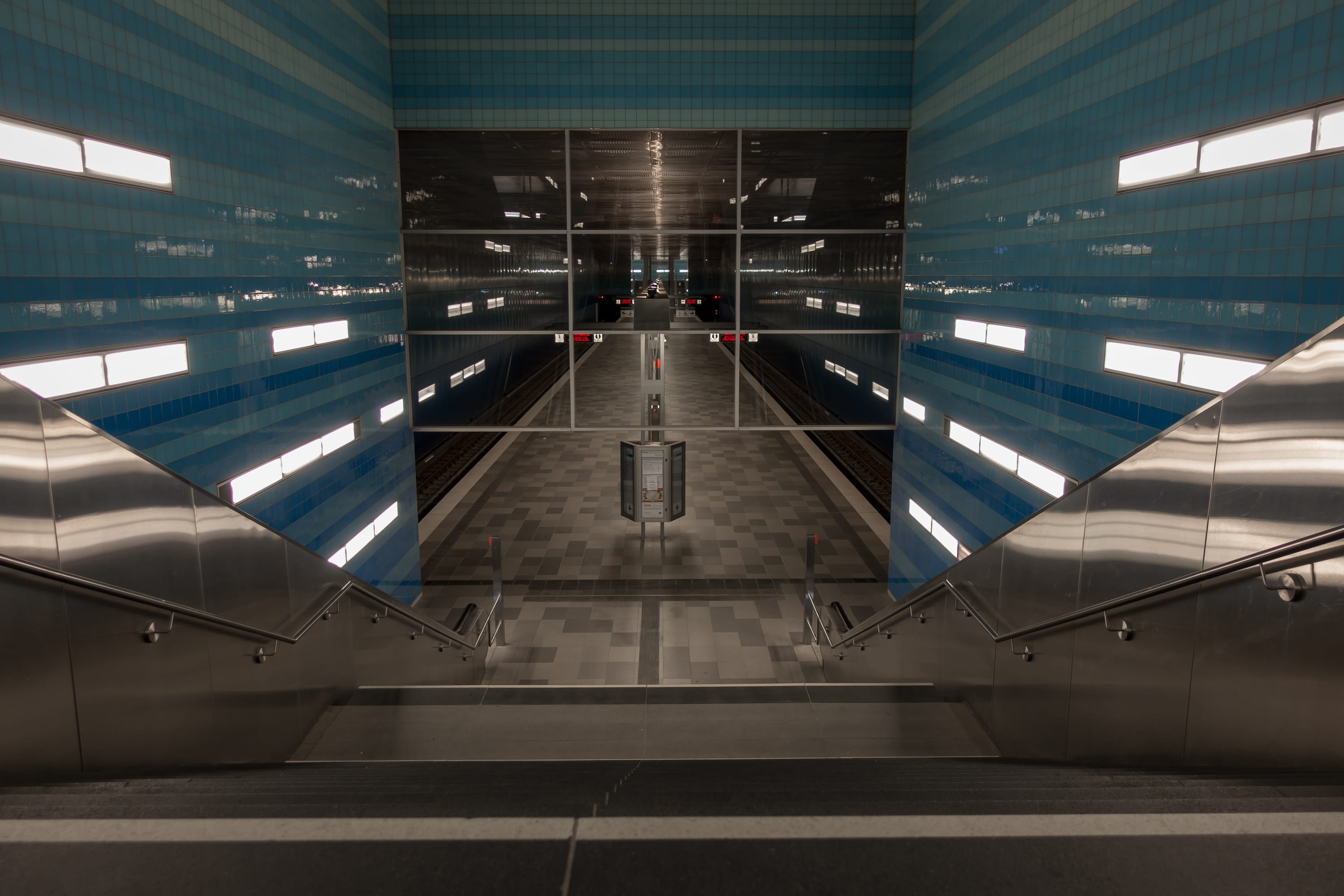 transportation, transportation building - type of building, travel, staircase, flooring, airport terminal, railing, symbol, indoors, no people, architecture, HD Wallpaper