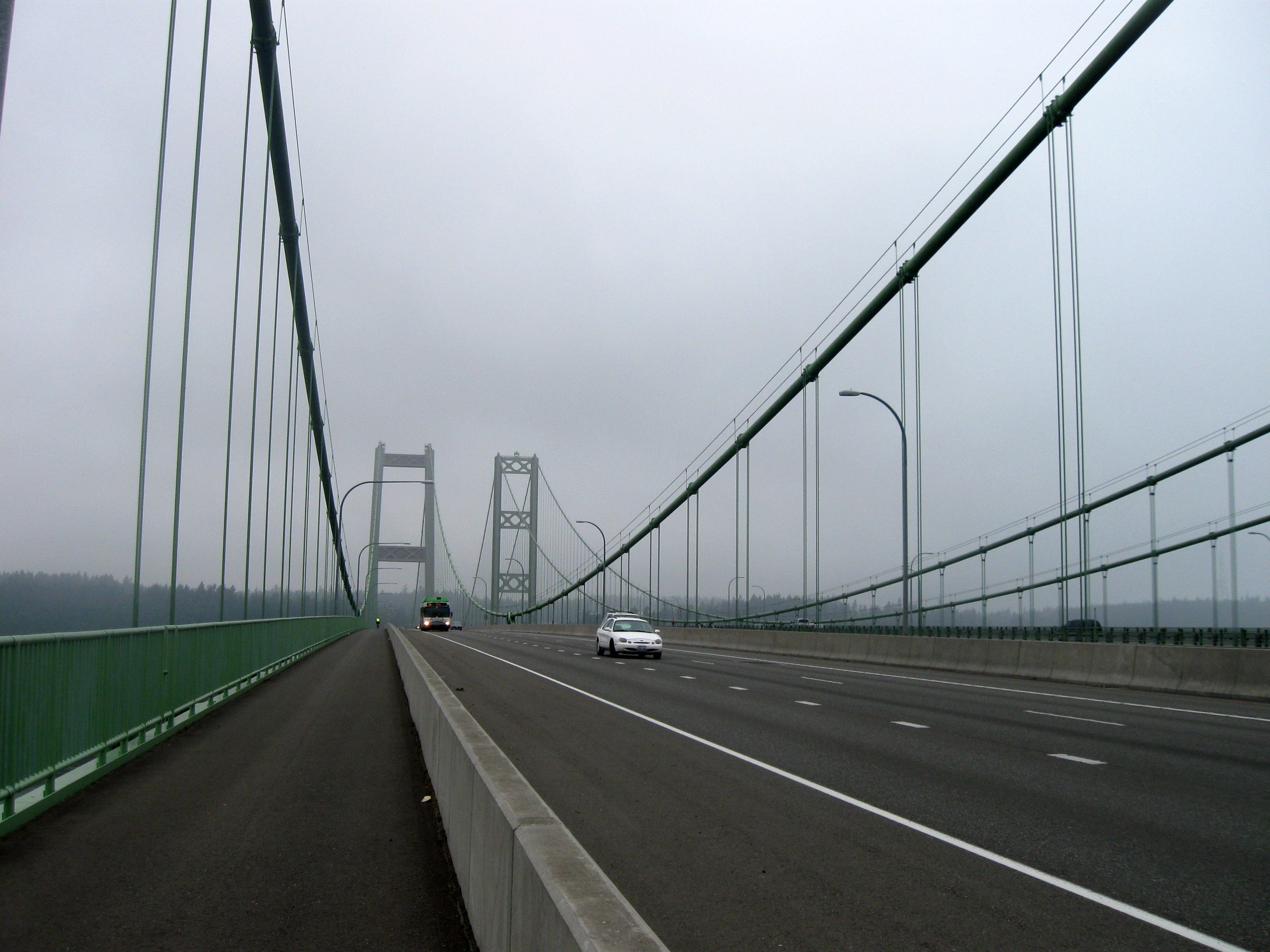 outdoors, tacoma, no People, fog, bridge, city, cars, Suspension Bridge, car, the way forward, famous Place, mode of transportation, day, architecture, HD Wallpaper