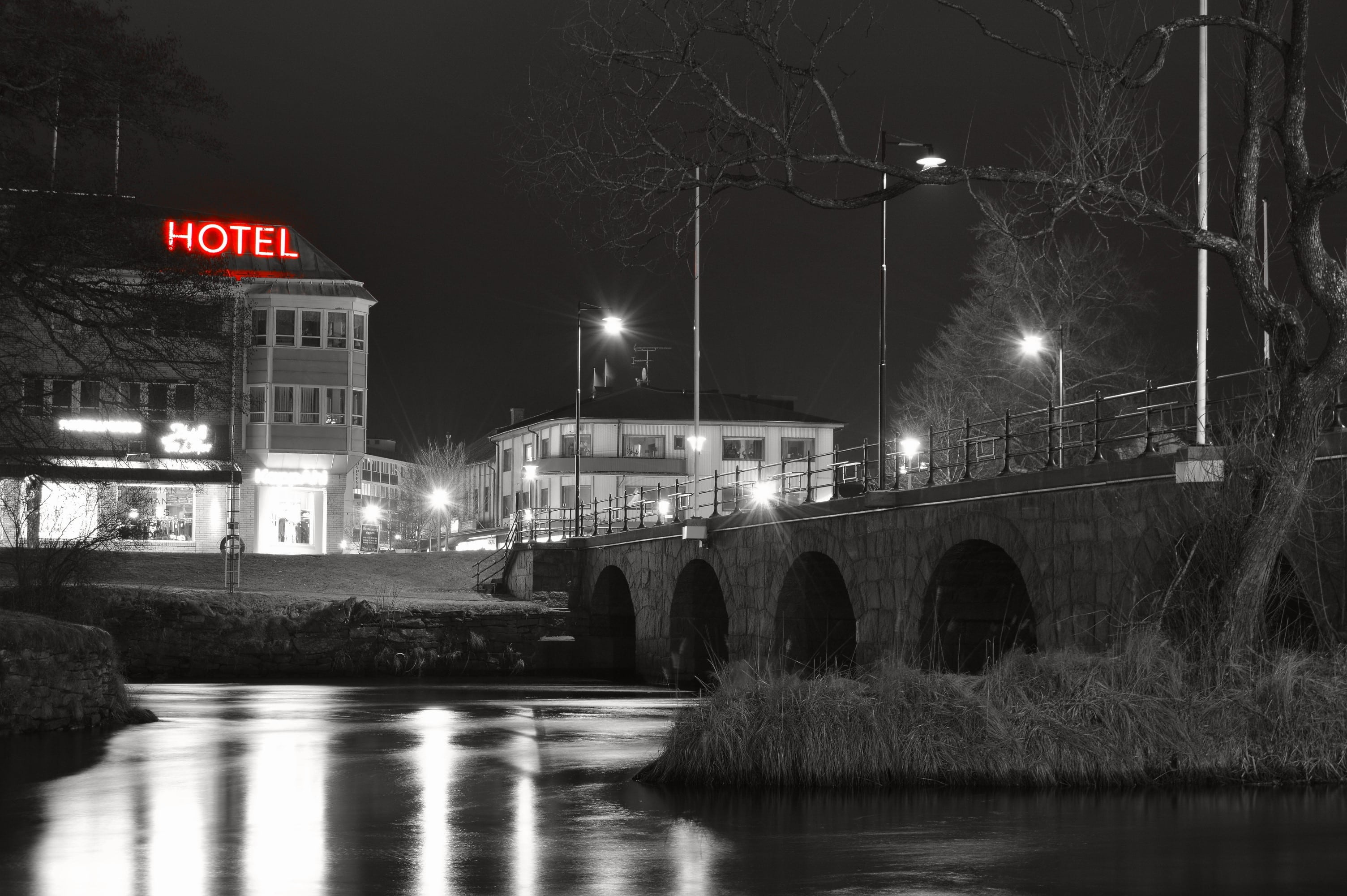 monochrome, night, street, bridge, building exterior, outdoors, no people, waterfront, drainage, scale, arch, 2K, photo, hotel, lights, white, city, light, HD Wallpaper
