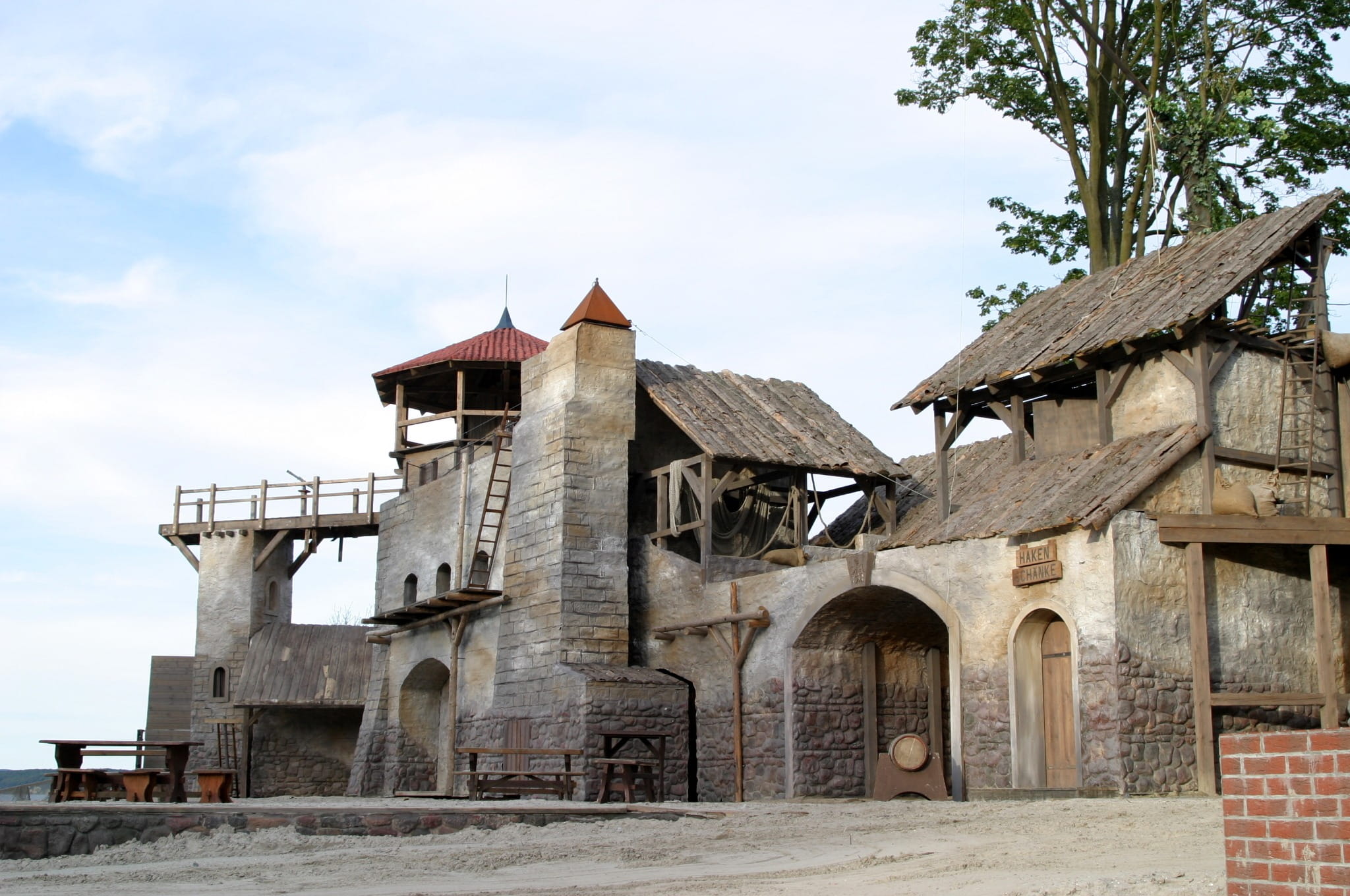 backdrop, belief, cloud - sky, low angle view, outdoors, the past, history, open air theatre, spirituality, no people, building exterior, sky, 1080P, built structure, HD Wallpaper
