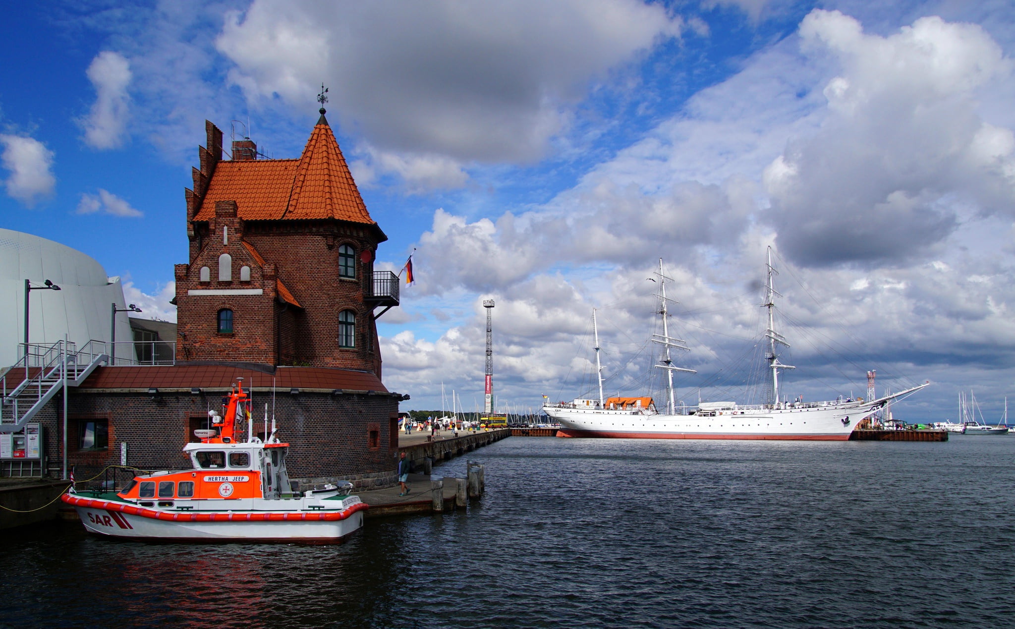 waterfront, nature, sky, building exterior, outdoors, no people, sailboat, 1080P, water, mode of transportation, travel destinations, Gorch Fock, sea, HD Wallpaper