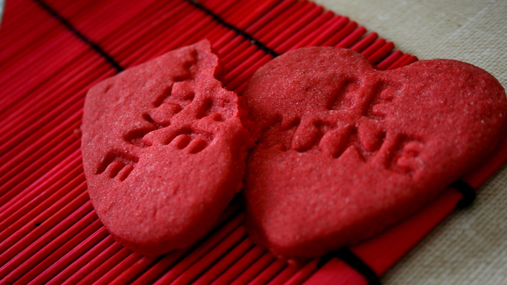 love, two objects, heart shape, tablecloth, close-up, temptation, indulgence, sweet food, freshness, food, dessert, no people, snack, selective focus, sweet, HD Wallpaper