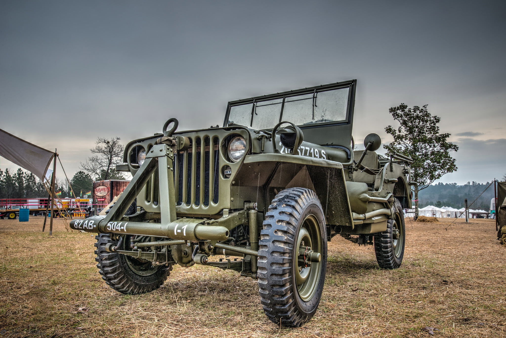 army, land vehicle, no people, stationary, land, mode of transportation, high, nature, day, wheel, field, metal, pick-up truck, plant, truck, outdoors, HD Wallpaper