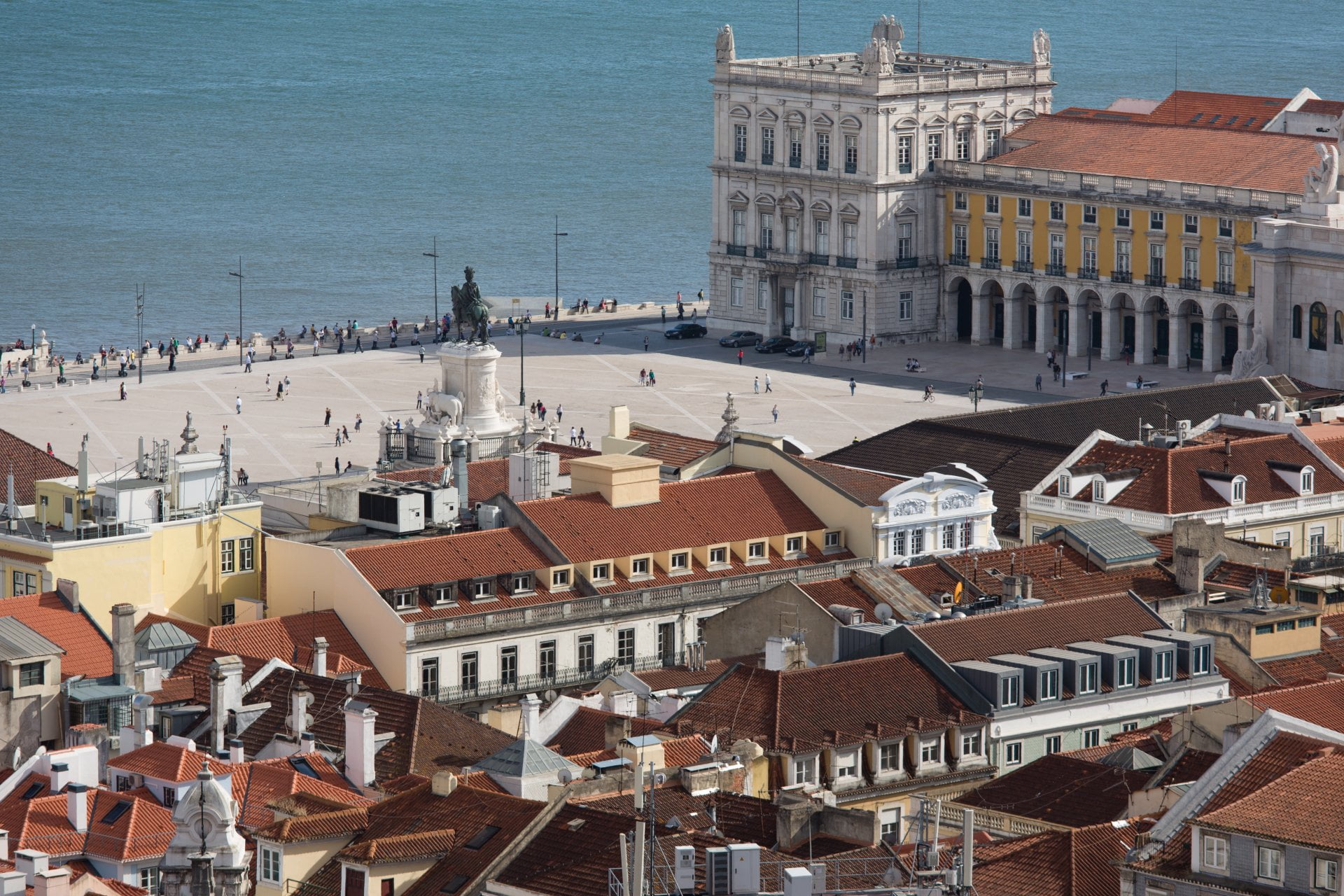 building, nature, Quay, Cities, Portugal, crowd, travel destinations, Square, crowded, Monument, House, Lisbon, building exterior, Rooftop, City, travel, HD Wallpaper