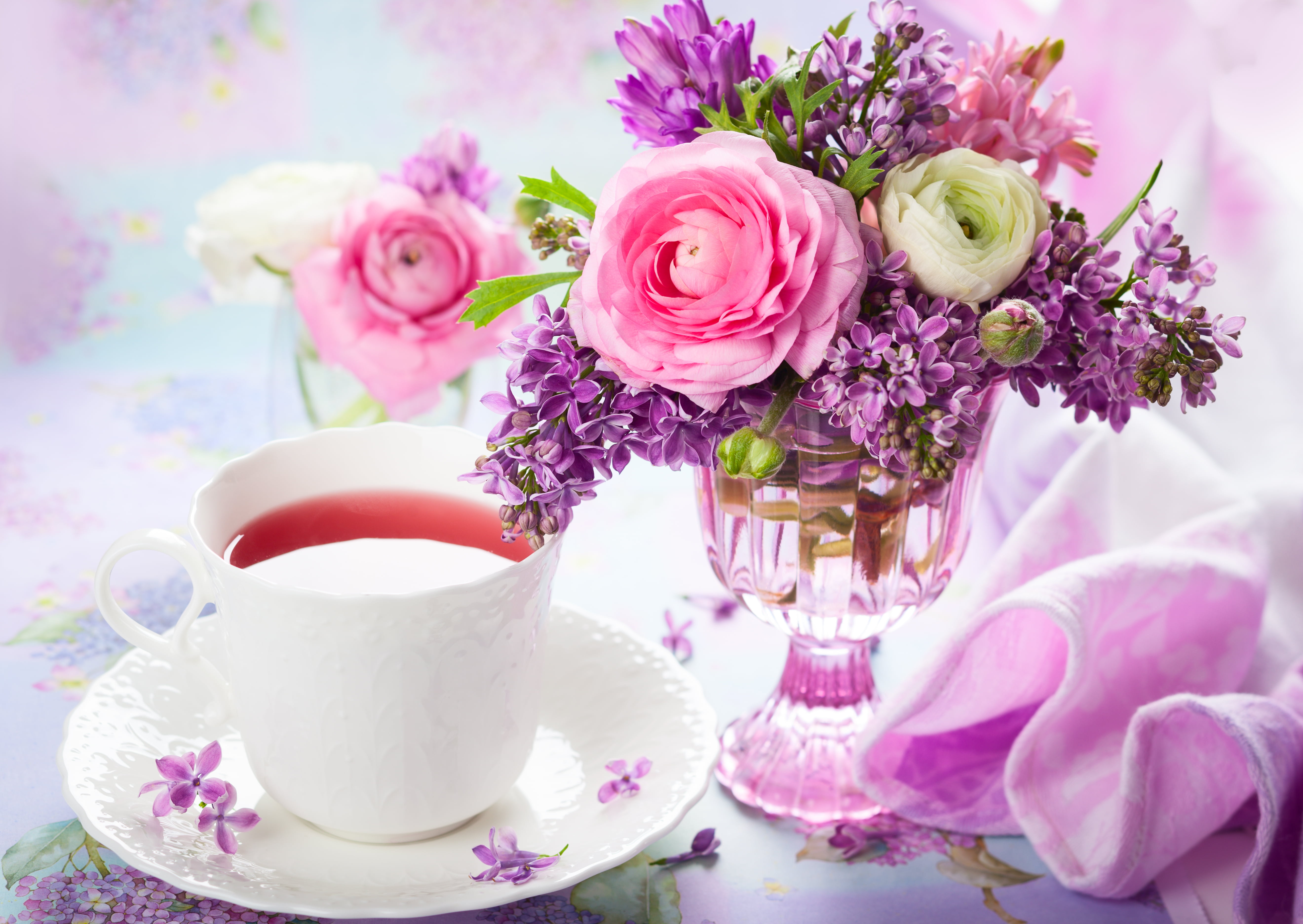 backgrounds, vulnerability, tea cup, freshness, crockery, petal, plant, love, bouquet, saucer, romance, flower arrangement, cafe, decoration, breakfast, HD Wallpaper