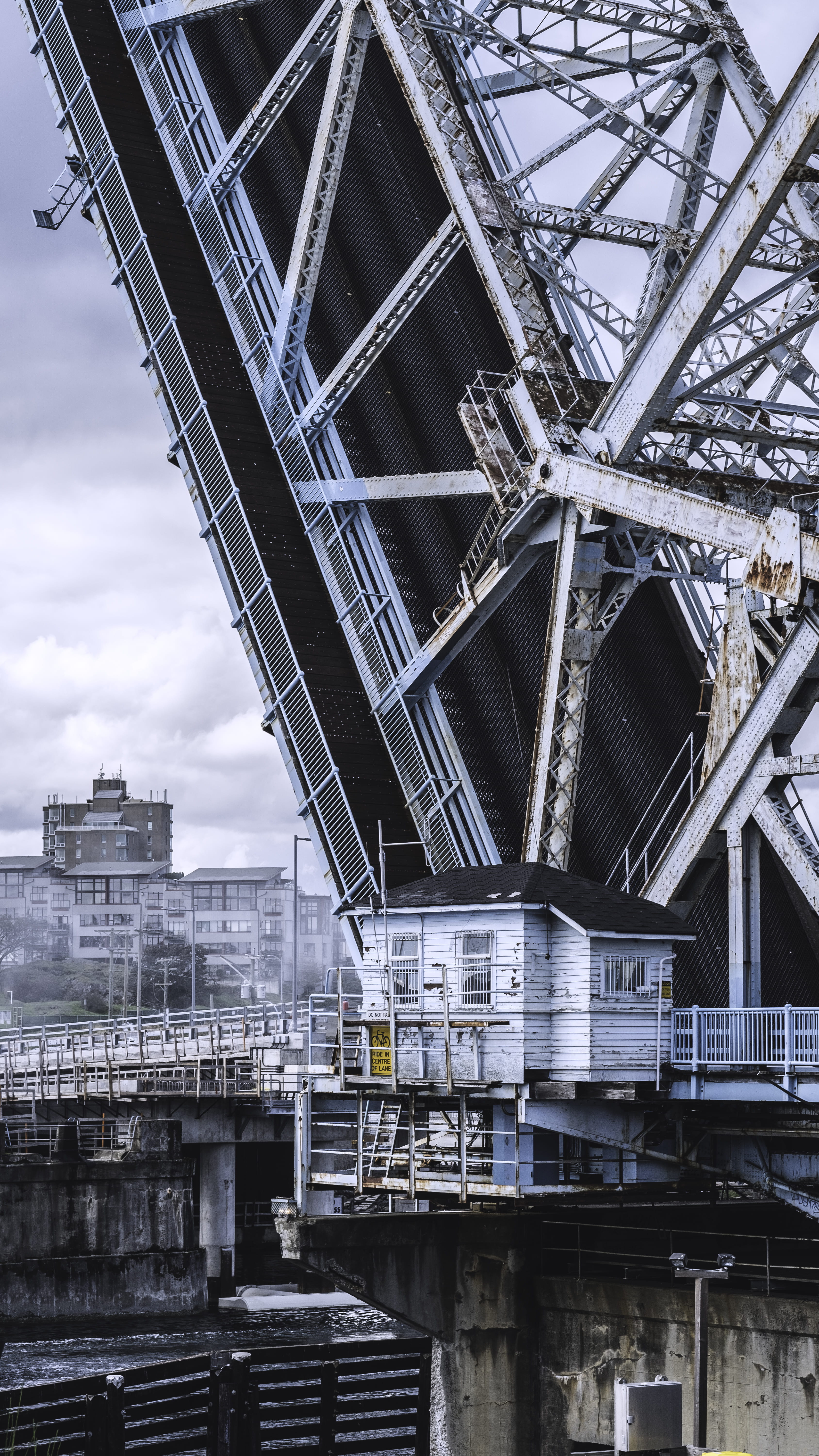 railroad Track, europe, city, open, industry, famous Place, bascule, outdoors, steel, urban Scene, drawbridge, urban, building, bascule bridge, built Structure, Phone HD Wallpaper