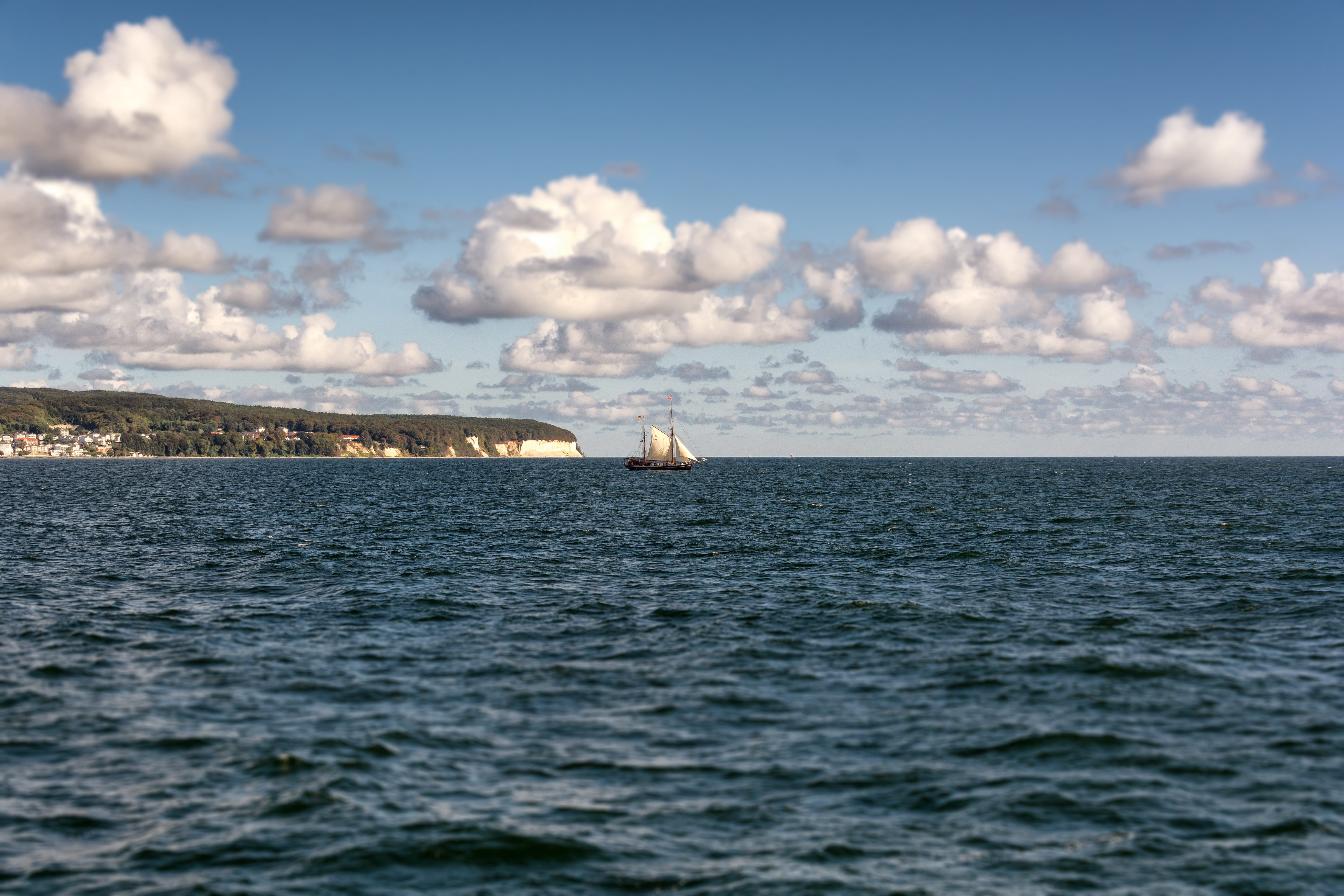 transportation, one animal, Baltic Sea, nature, marine, island, chalkboard, tranquility, mammal, clouds, Rügen Island, sea, landscape, rügen, horizon, cliff, HD Wallpaper
