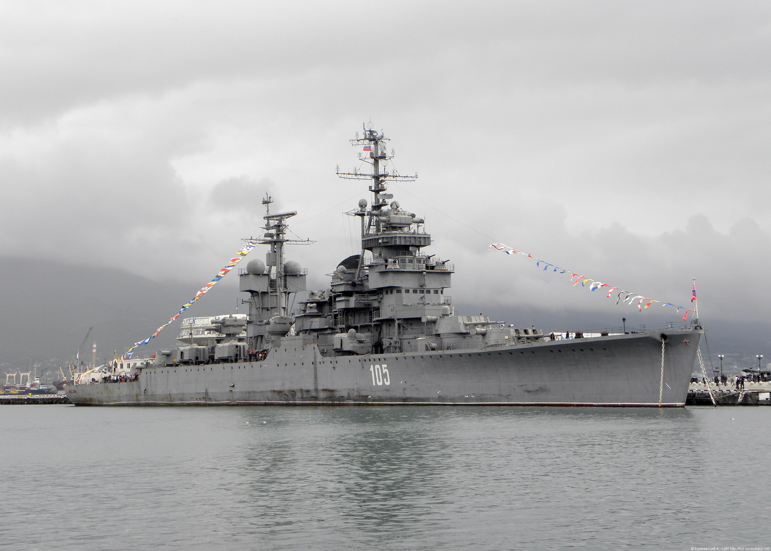 military, Tsemes Bay, shipping, cruiser, 1080P, mode of transportation, navy, nature, gray, industry, no people, outdoors, day, easy, transportation, Novorossiysk, HD Wallpaper