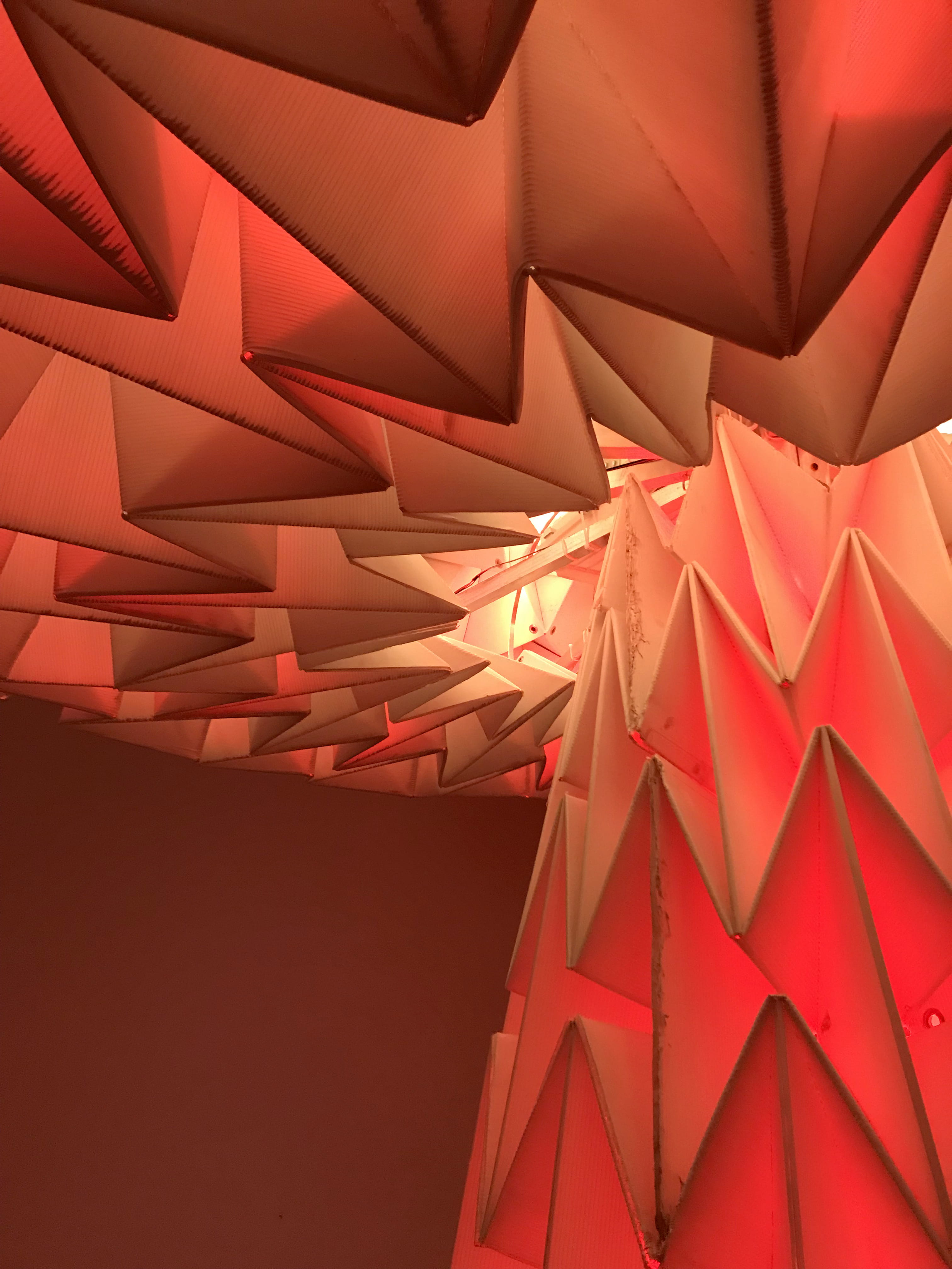art, backgrounds, triangles, built structure, iphoneography, art and craft, red, geometric shape, decoration, renwick gallery, light, design, united states, Phone HD Wallpaper