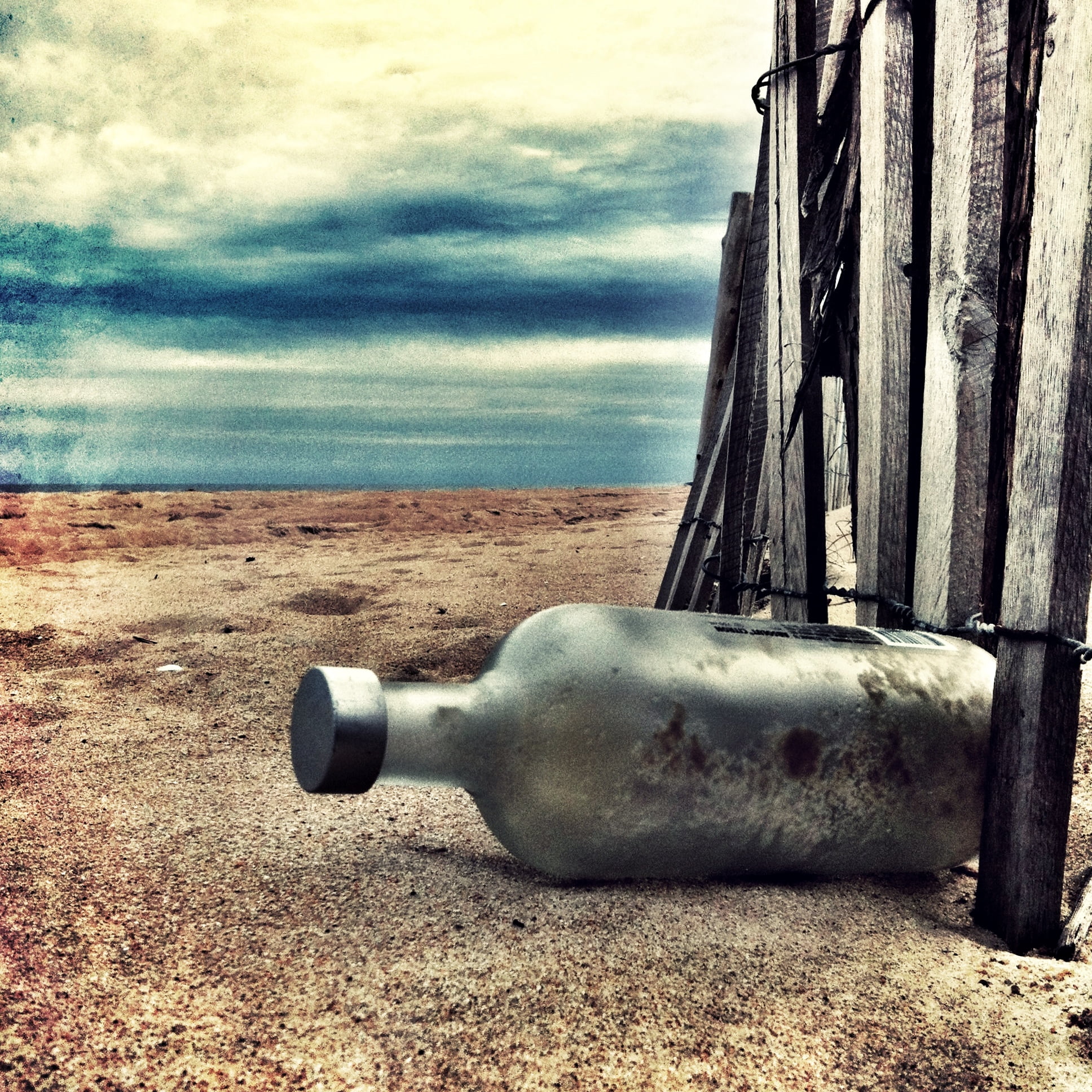 Message In A Bottle, mobile, snapseed, iphone, uploaded, 1080P, Cape Henlopen, hdr, fence, flickr, gray, iphoneography, beach  sand, texture, close up, Phone HD Wallpaper