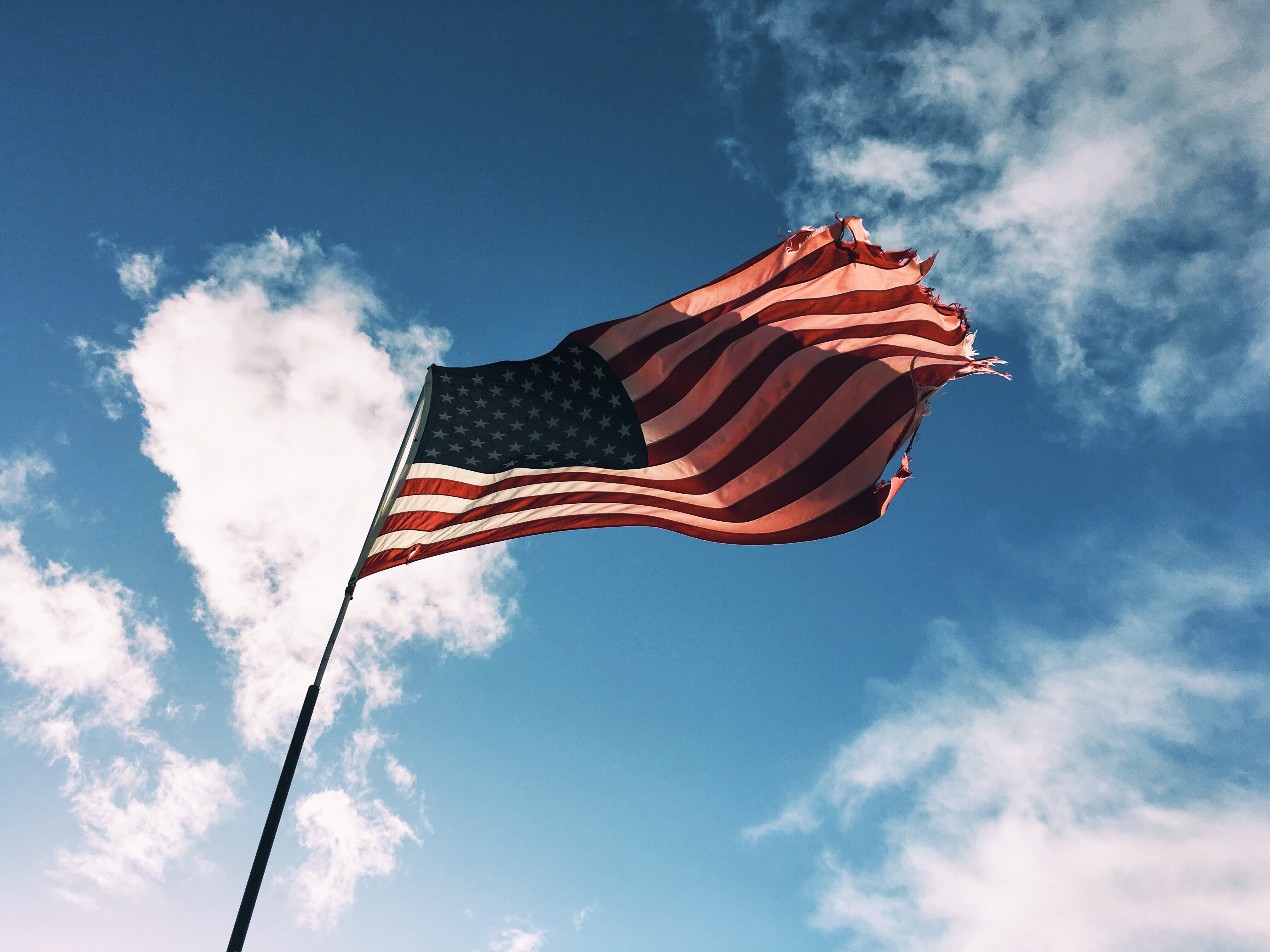 no people, shot on iphone, iphoneography, pole, dom, day, outdoors, independence day, blue, wave, 4K, independence, wind, sky, u, red, emotion, emblem, HD Wallpaper