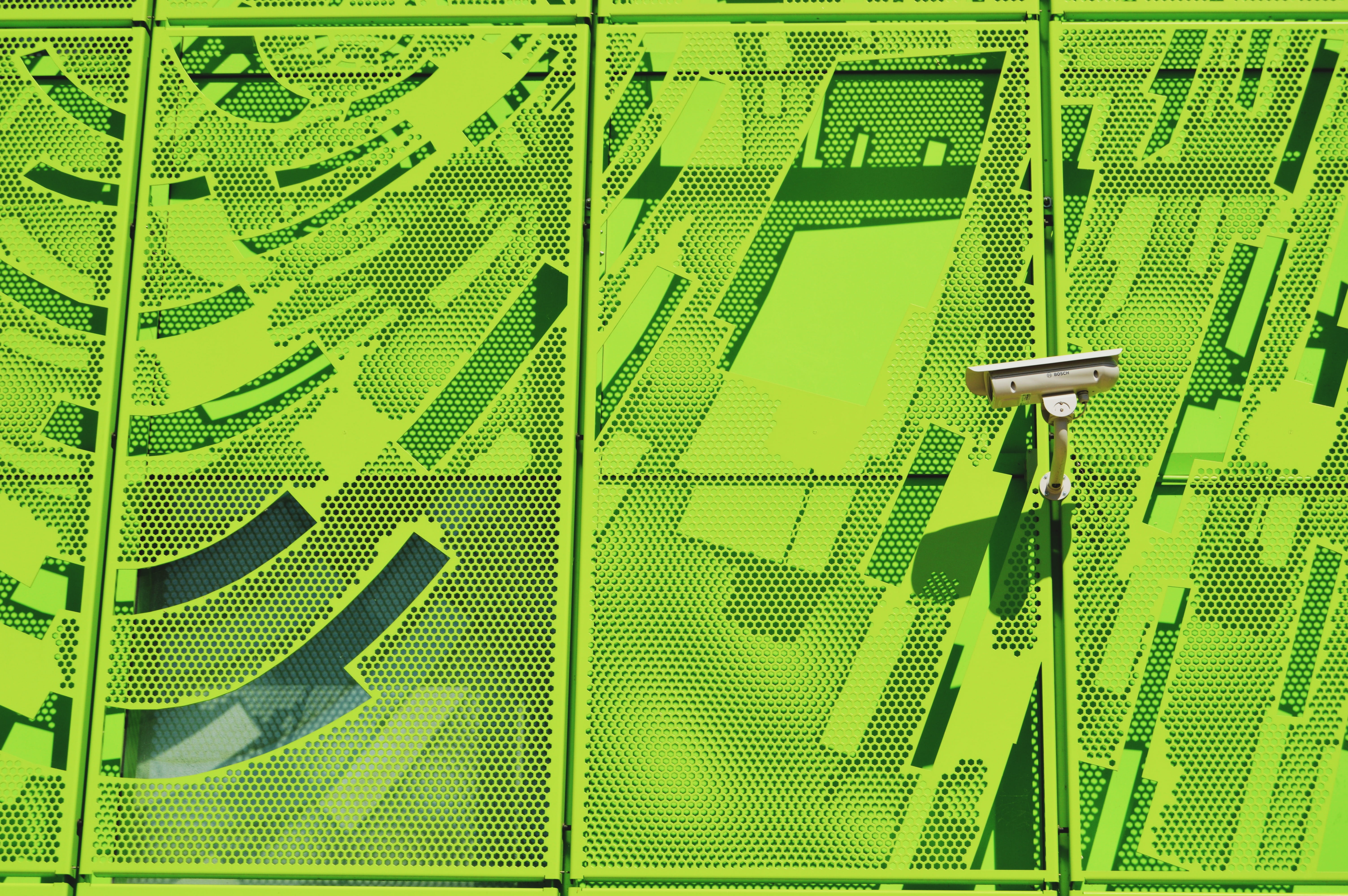 studio shot, communication, illustration, wall, 5K, pattern, business, no people, wealth, camera, green color, day, economy, creativity, backgrounds, abstract, HD Wallpaper
