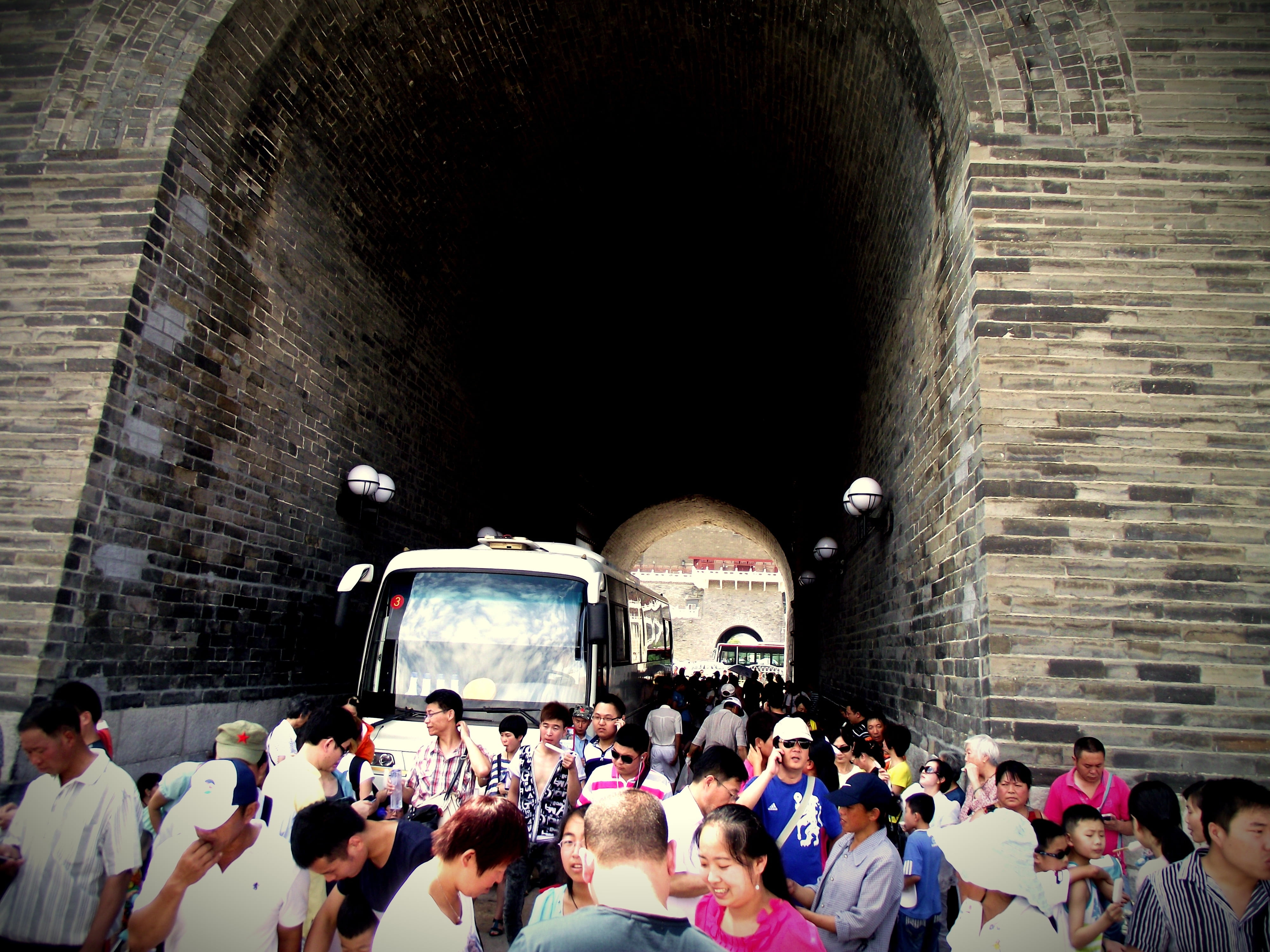 wall, asian, large group of people, architectural, lifestyles, brick, historical, historic, peking, tourism, famous, beijing, 4K, structure, crowded, monument, HD Wallpaper