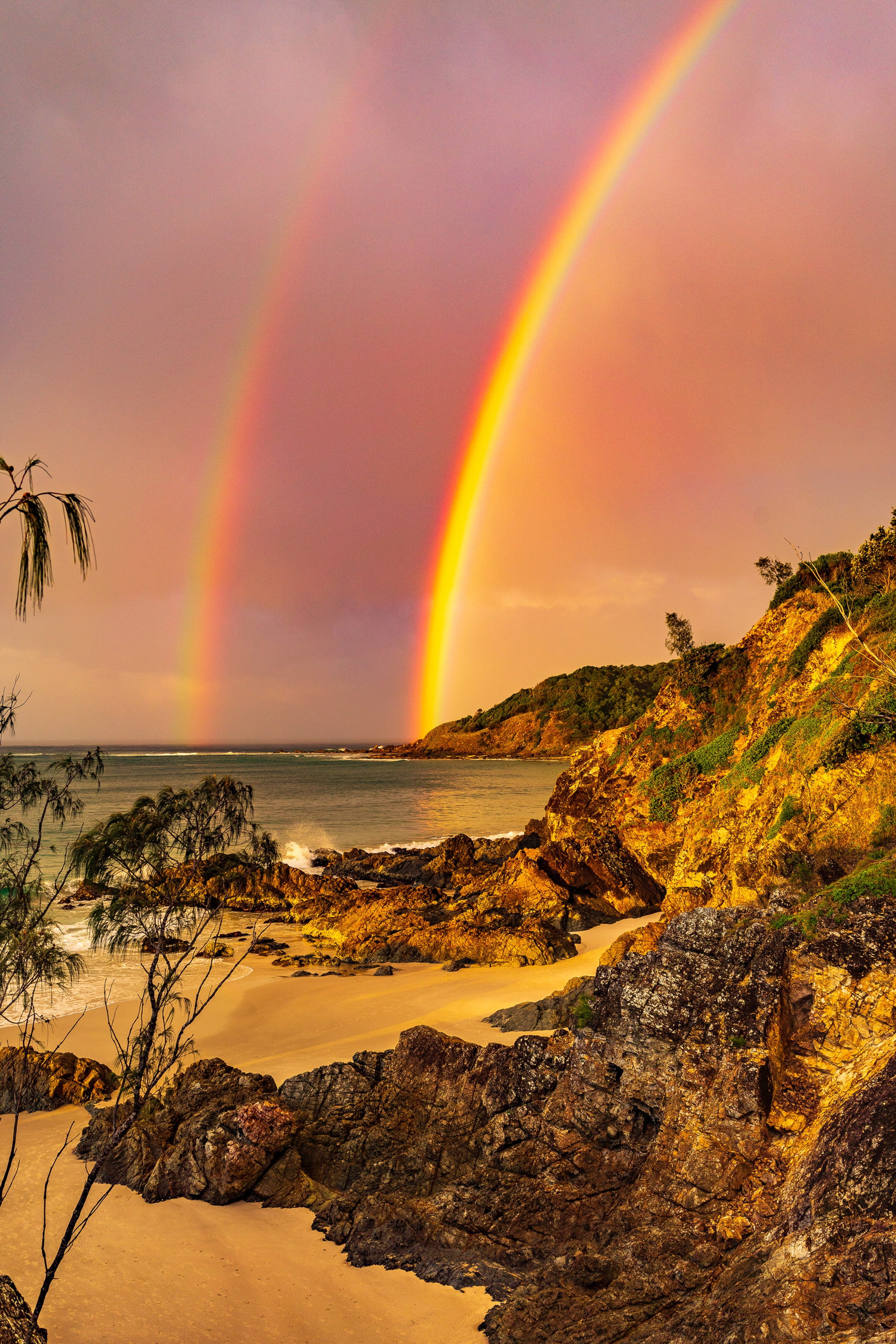 horizon, evening, byron bay, water, outdoors, non-urban scene, romance, sun, idyllic, double rainbow, landscape, scenic, scenics - nature, tranquil scene, Phone HD Wallpaper