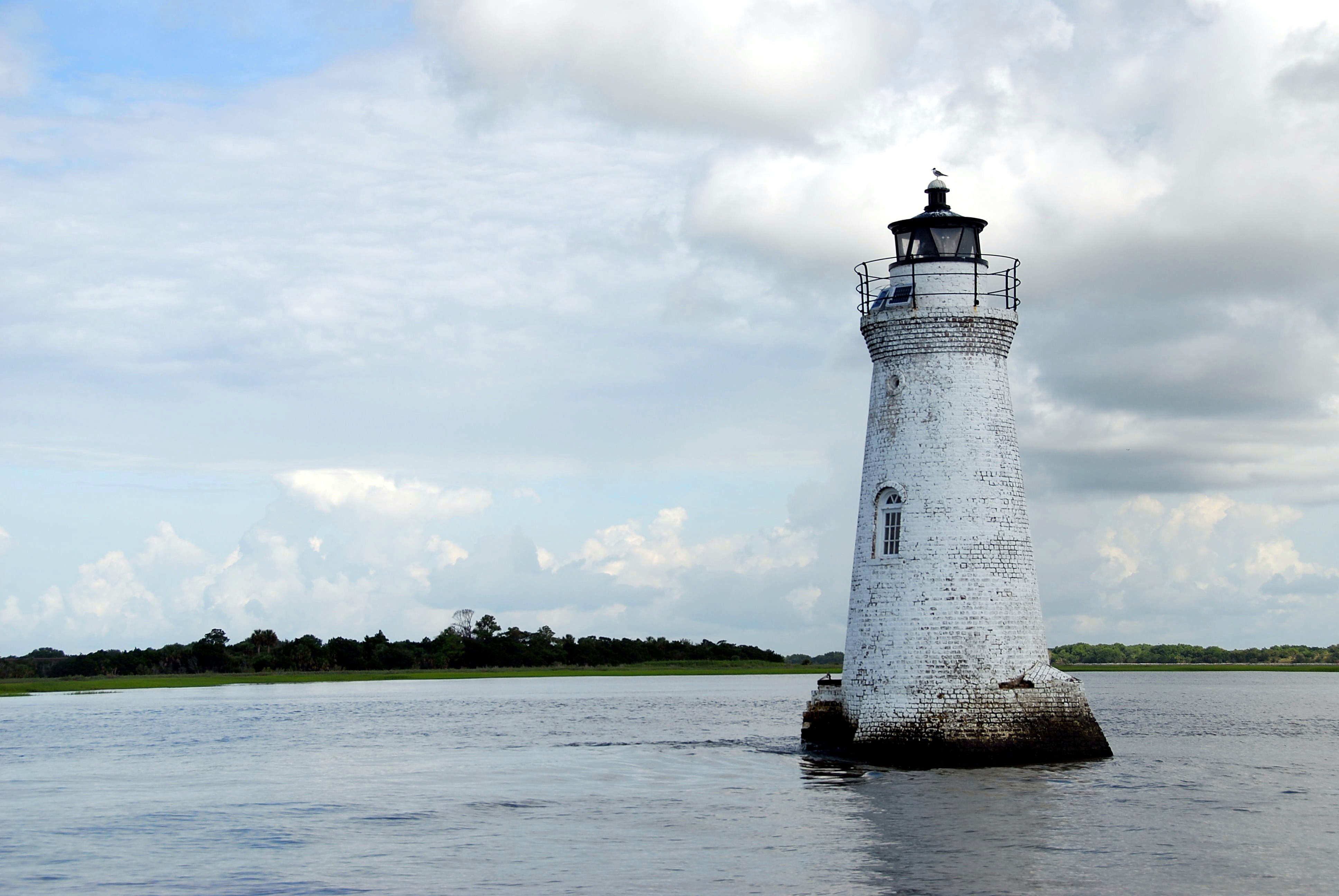 danger, restoration, sky, built structure, light, travel, security, pulaski, white, monument, savannah, cockspur, guidance, atlantic, 4K, body, water, HD Wallpaper