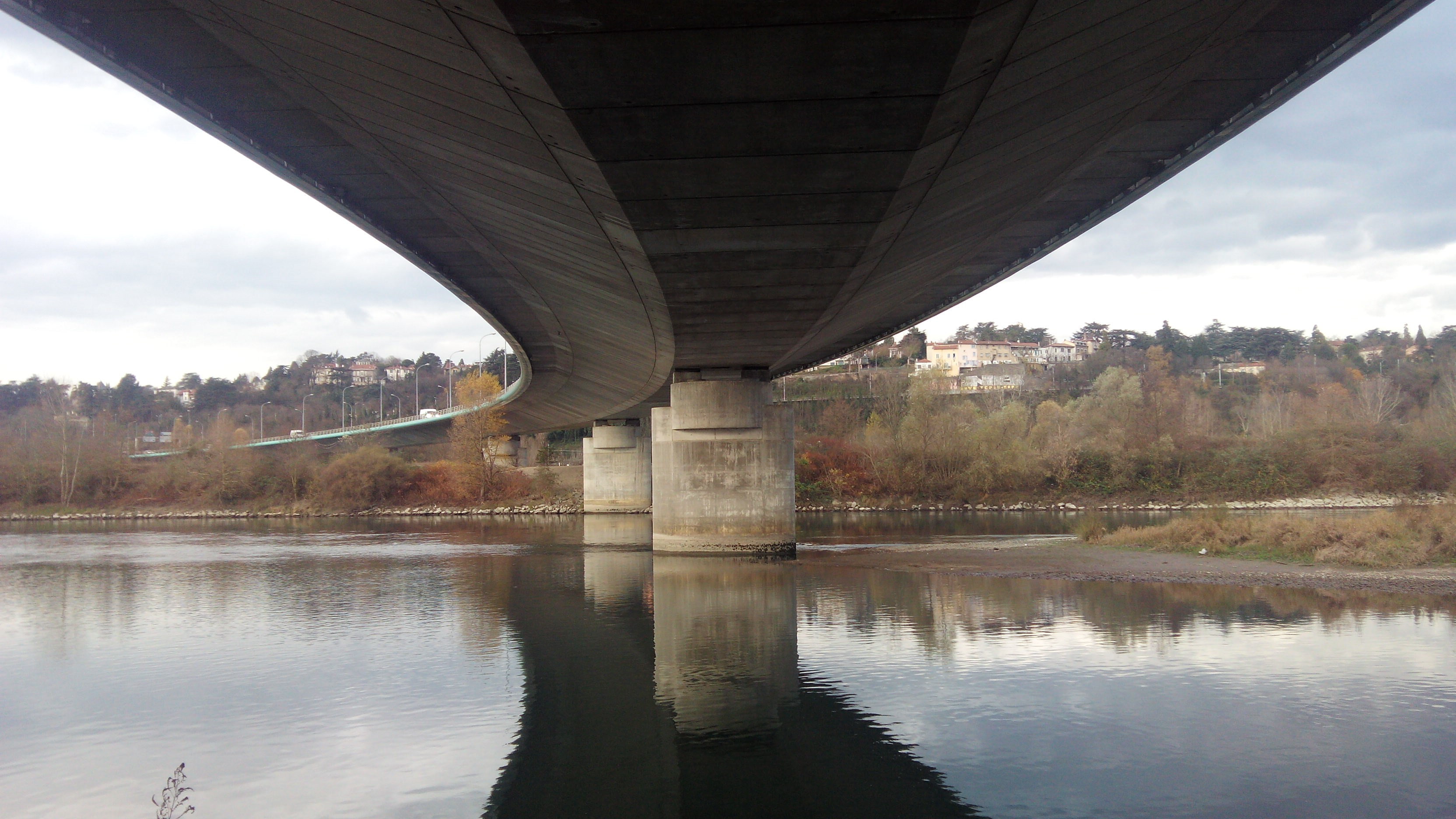 river, landscape, no people, bridge - man made structure, sky, day, underneath, arch bridge, tree, nature, architecture, architectural column, transportation, HD Wallpaper