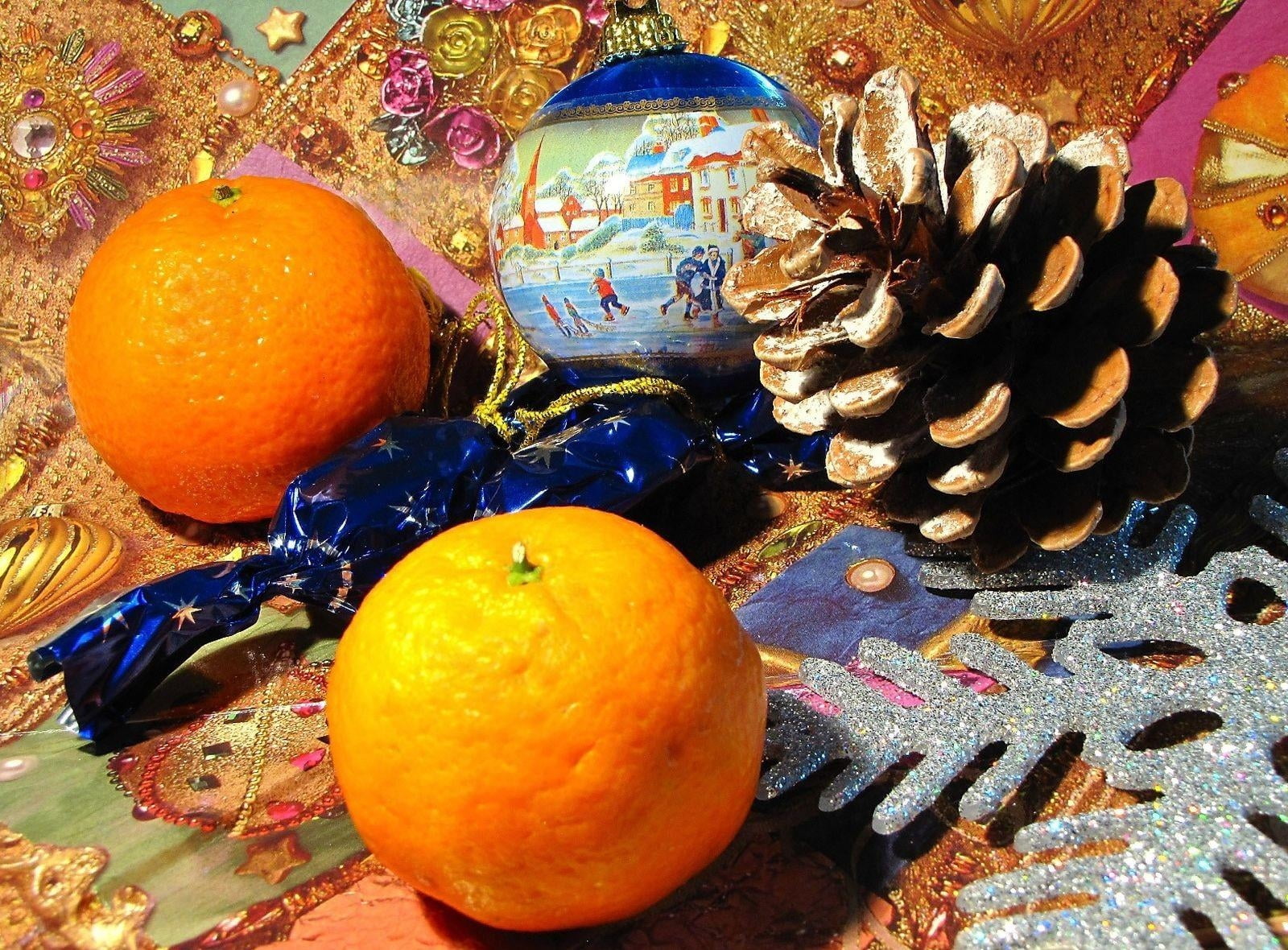 holiday, fruit, tavern, cone, no people, close-up, two, food, pattern, orange, multi Colored, orange color, day, wellbeing, red, season, christmas Decoration, HD Wallpaper