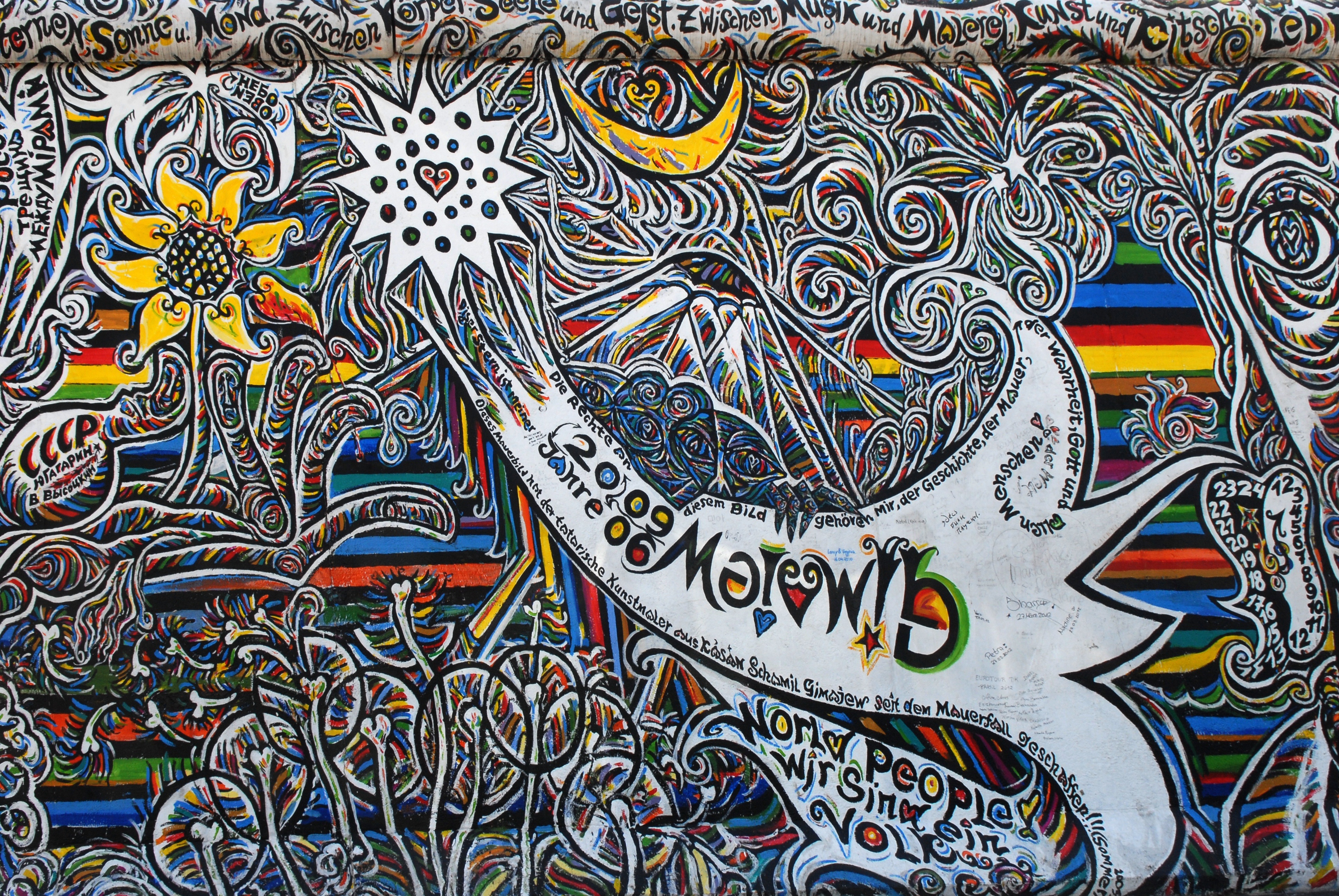 berlin wall, no people, design, wall - building feature, ornate, backgrounds, east-side-gallery, pattern, architecture, art and craft, floral pattern, multi colored, HD Wallpaper