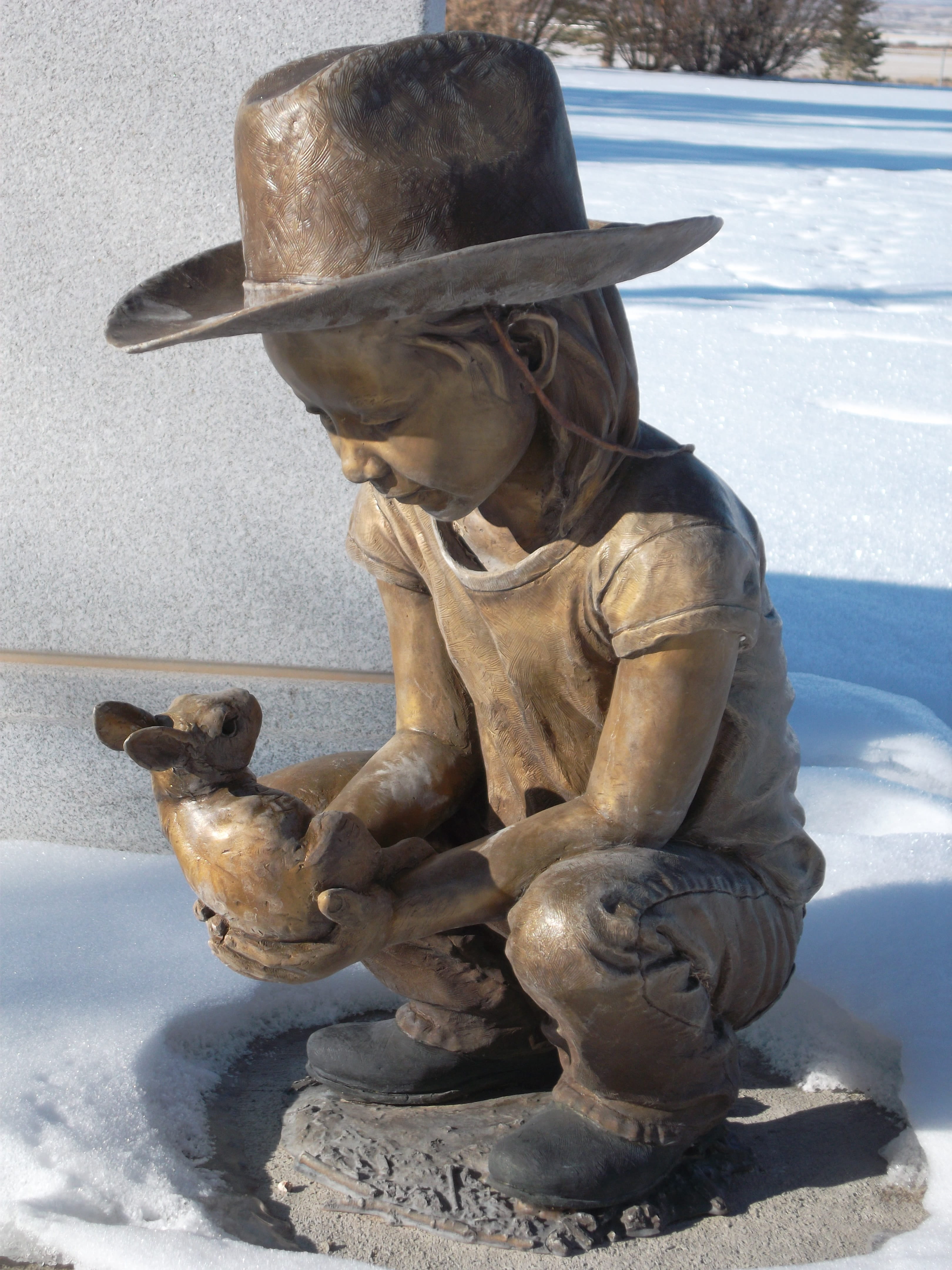 art, happy, child, craft, 4K, adorable, smiling, male likeness, smile, bunny, no people, monument, kid, young, life, isolated, cold temperature, statue, Phone HD Wallpaper