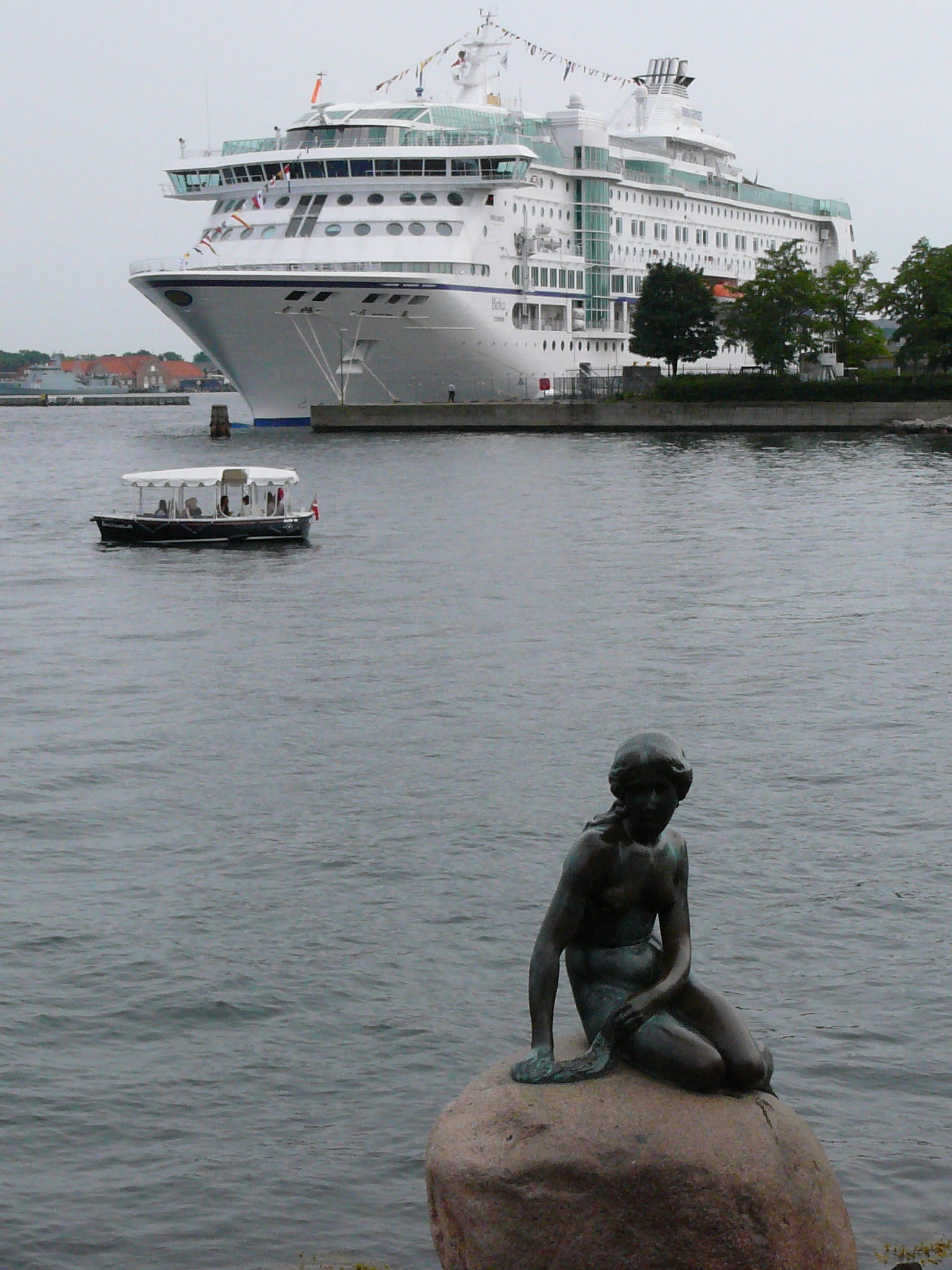 Copenhagen, 1080P, nautical vessel, statue, mode of transportation, architecture, human representation, sitting, Places Of Interest, passenger craft, figure, Phone HD Wallpaper