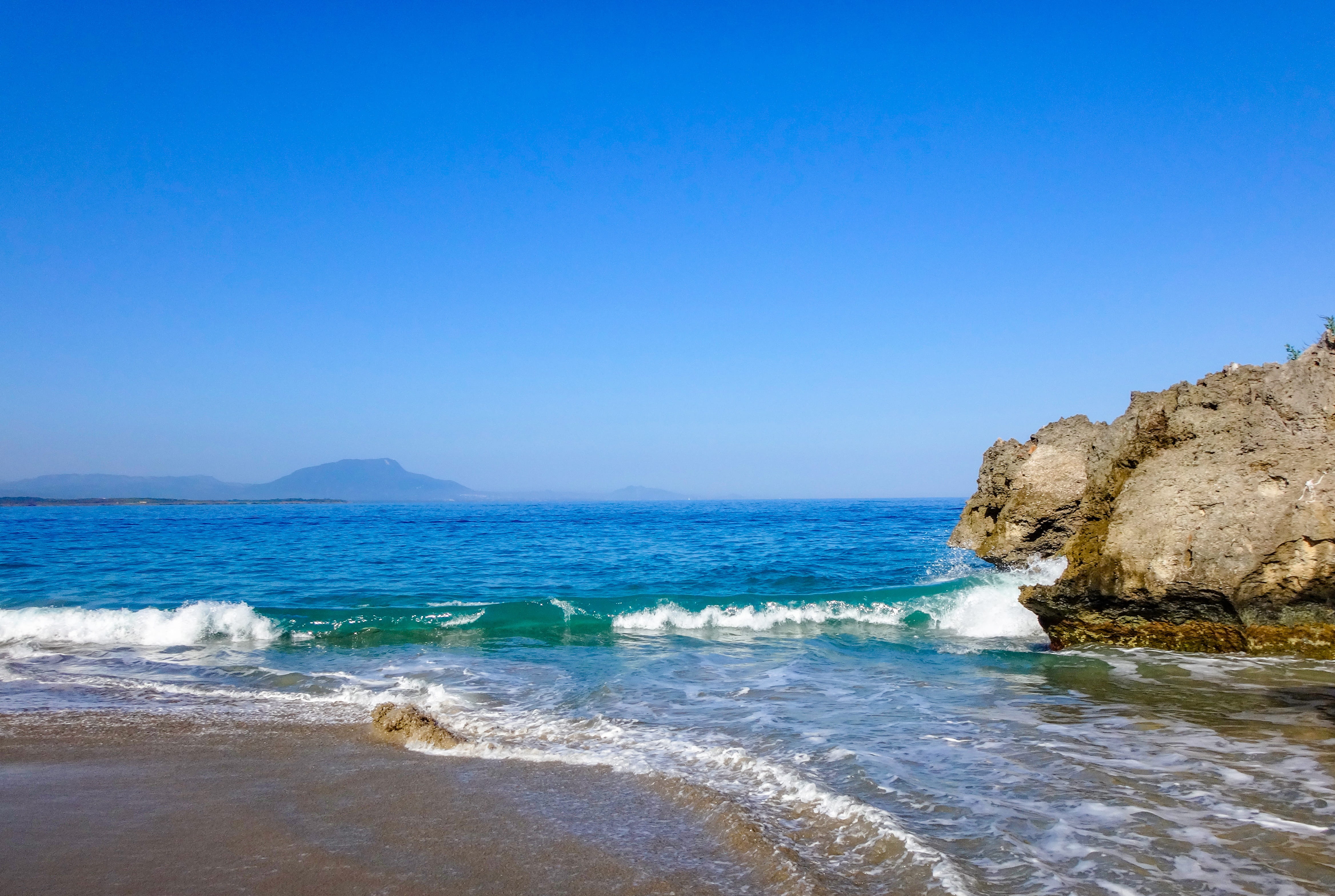 motion, nature, Sea, clouds, sea, vacations, 4K, coast, summer, blue, island, asia, scenics - nature, beach, landscape, aquatic sport, beautiful beaches, HD Wallpaper