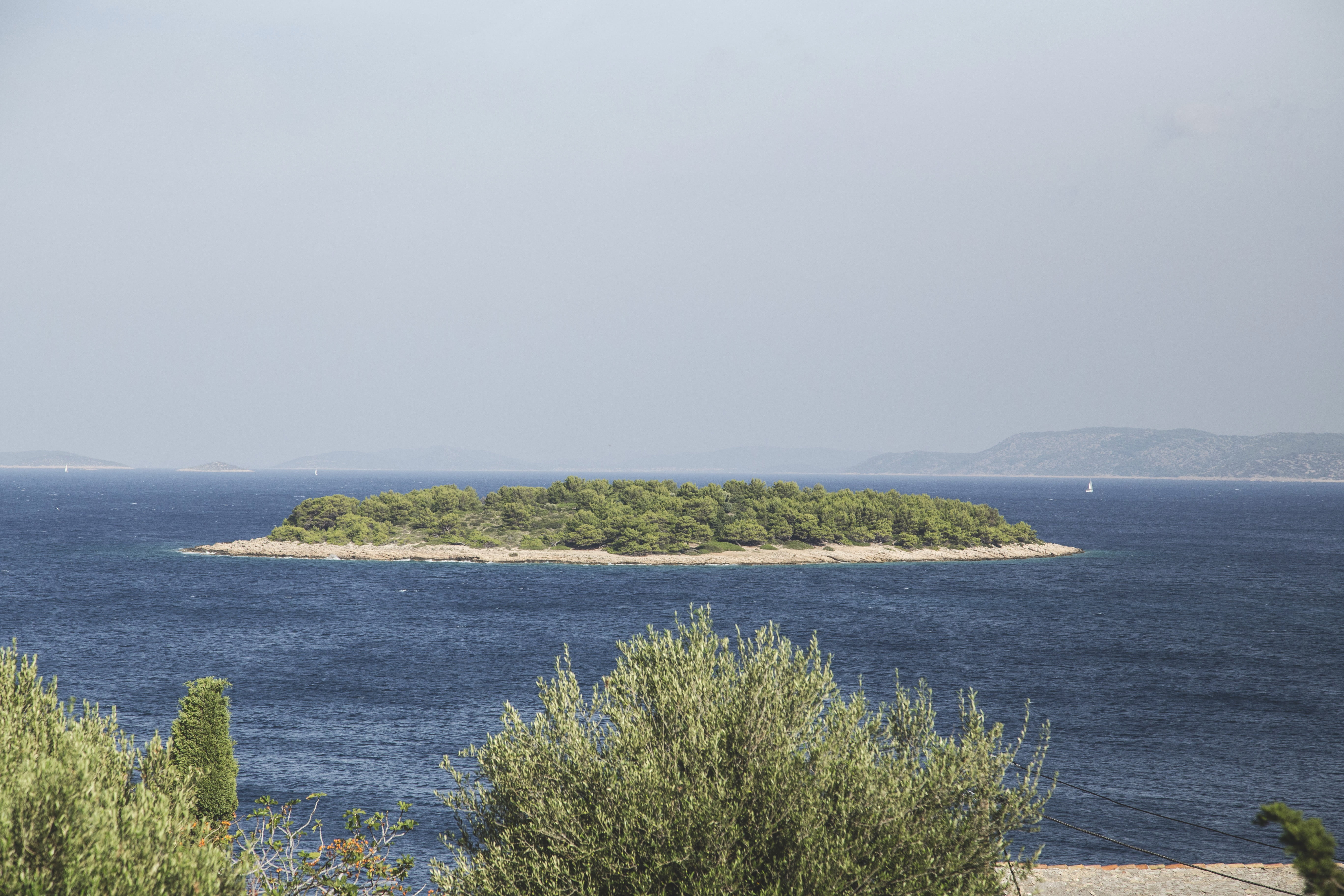 growth, tree, mountain, bay, trees, day, summer, island, tranquility, wave, scenics - nature, water, vacation, blue, sun, outdoor, water background, plant, HD Wallpaper