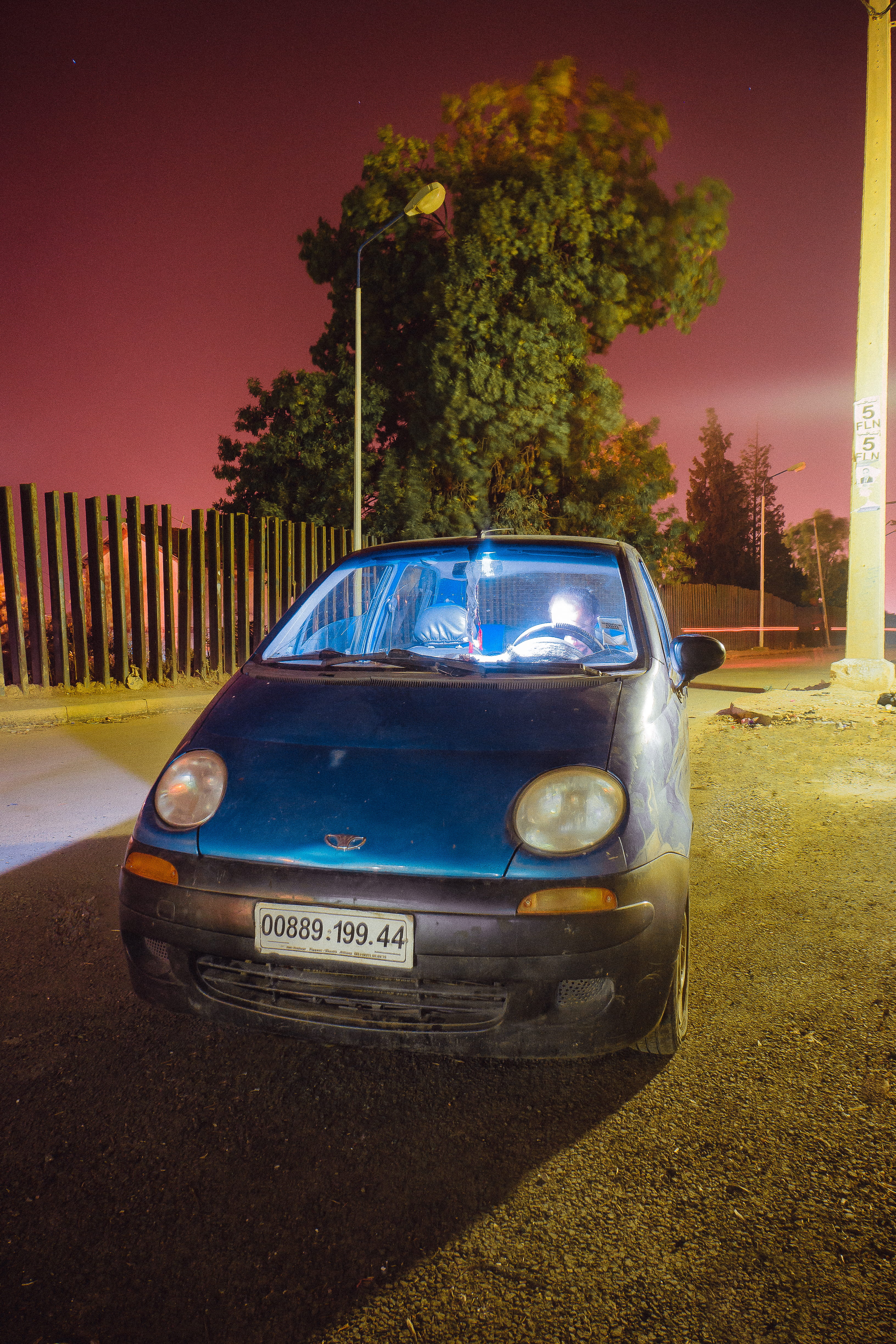 headlight, sky, motor vehicle, nature, no people, car, long exposer, 4K, night, tree, city, architecture, car photography, outdoors, trails, night photography, Phone HD Wallpaper