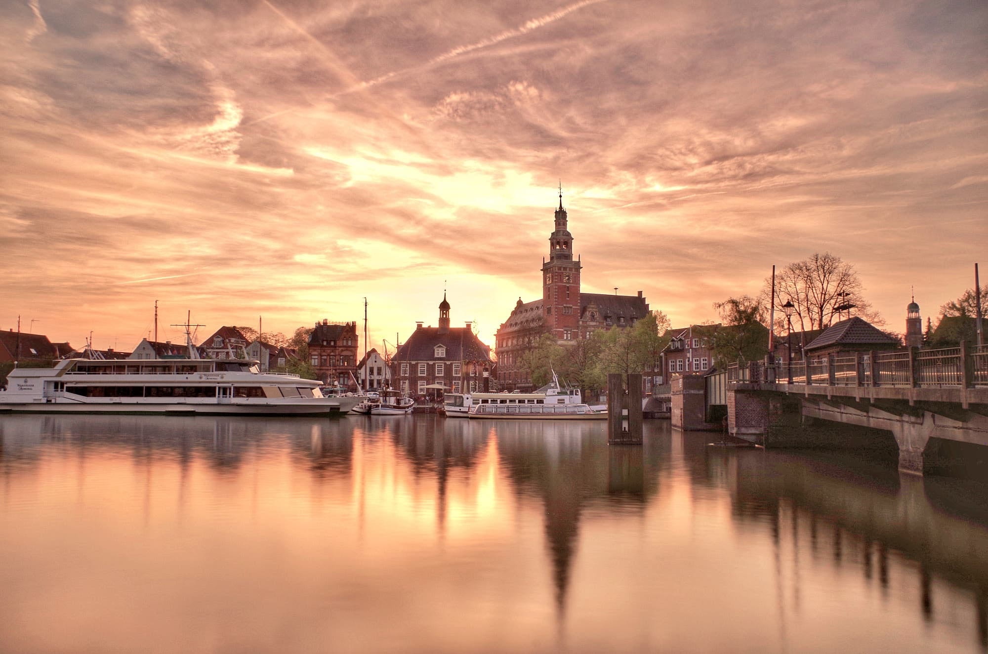 east frisia, building exterior, nature, mood, government, travel, 1080P, ship, skyline, travel destinations, cruise, sunset, building, architecture, sky, HD Wallpaper