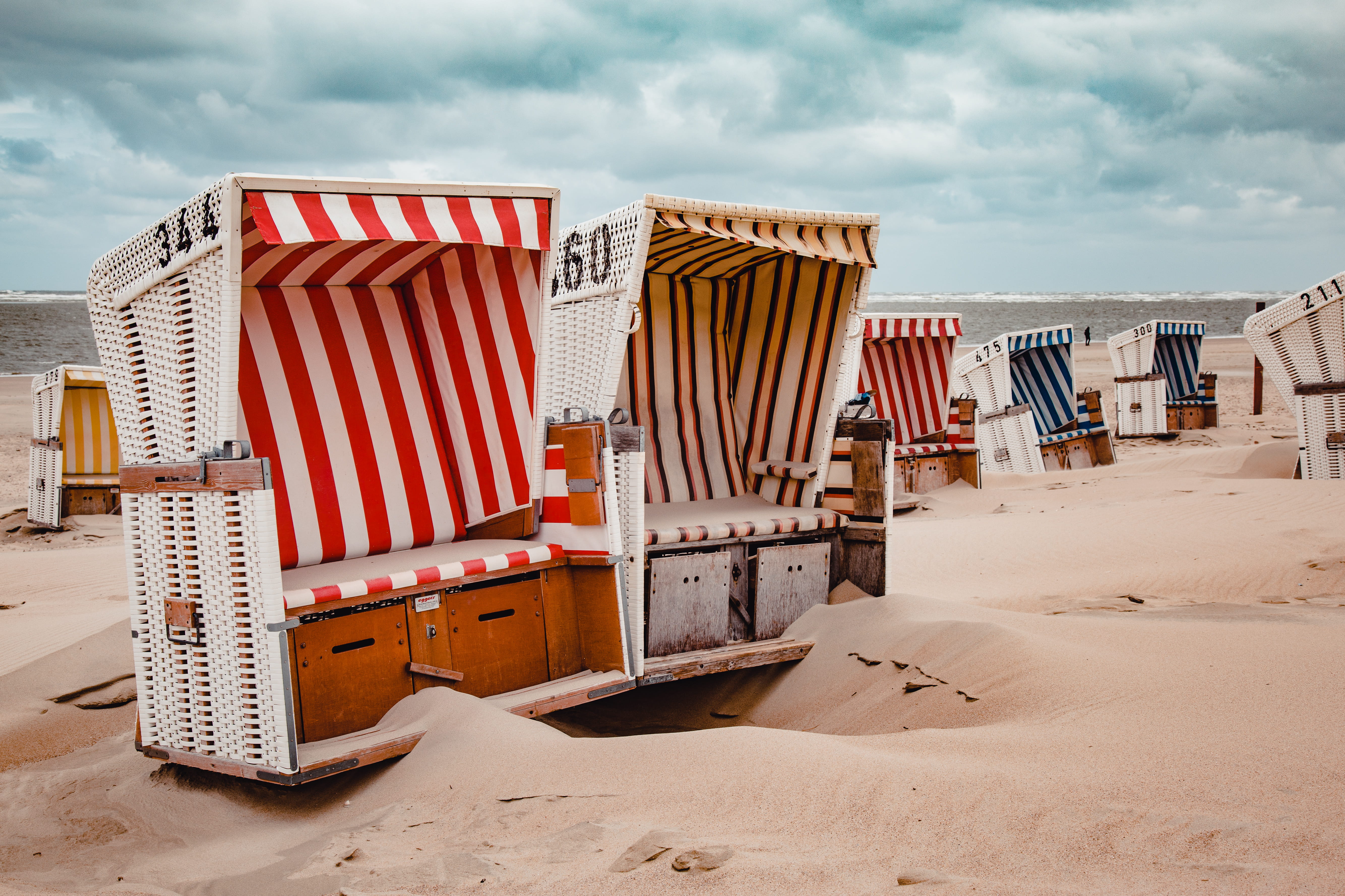 outdoors, land, striped, color, water, daytime, assorted, built structure, beach, chairs, no people, day, architecture, nature, sky, holiday, travel, cloud - sky, HD Wallpaper