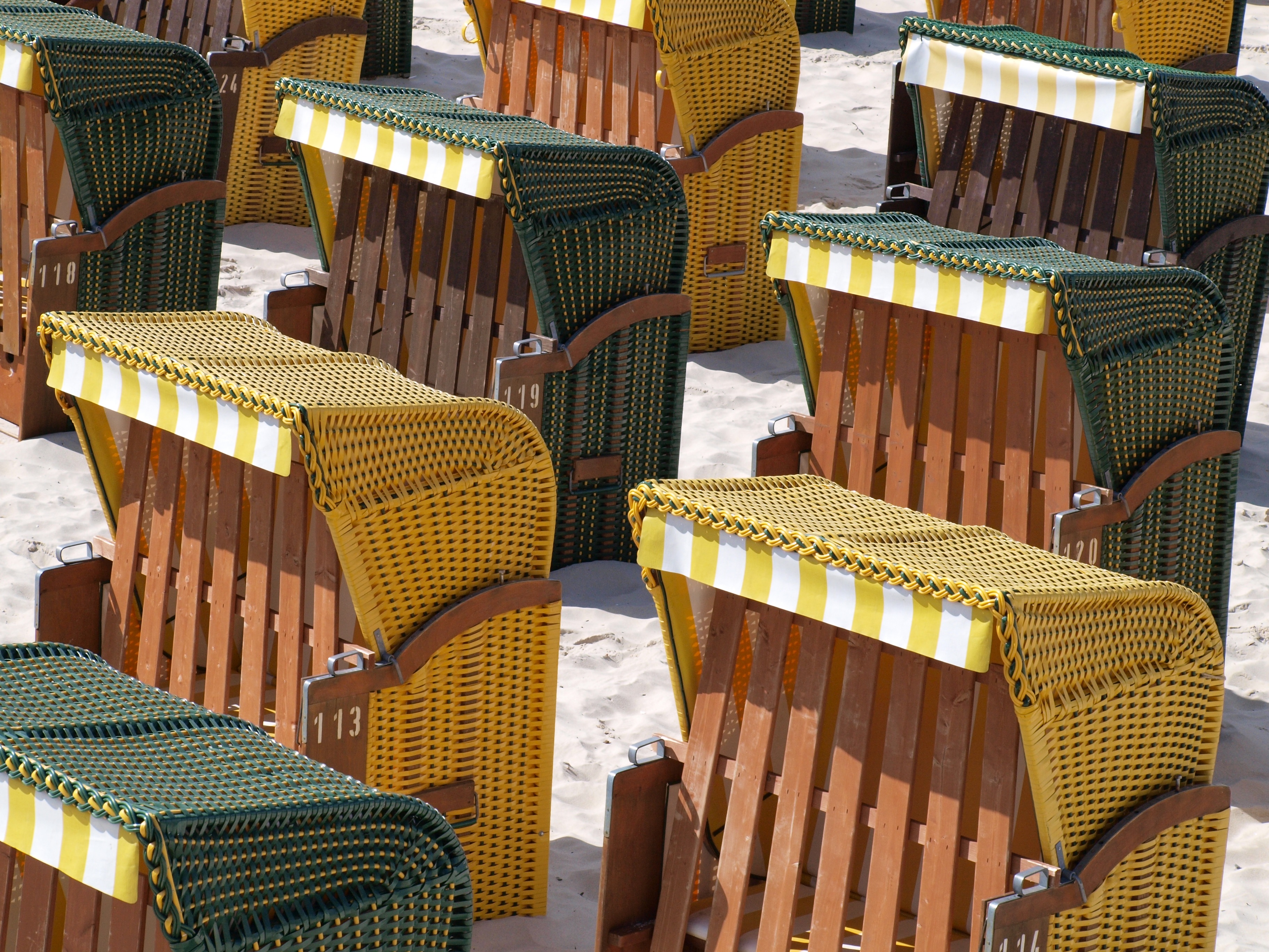 architecture, abundance, absence, hooded beach chair, large group of objects, business, pattern, full frame, wicker, nature, outdoors, chair, seat, sunlight, HD Wallpaper