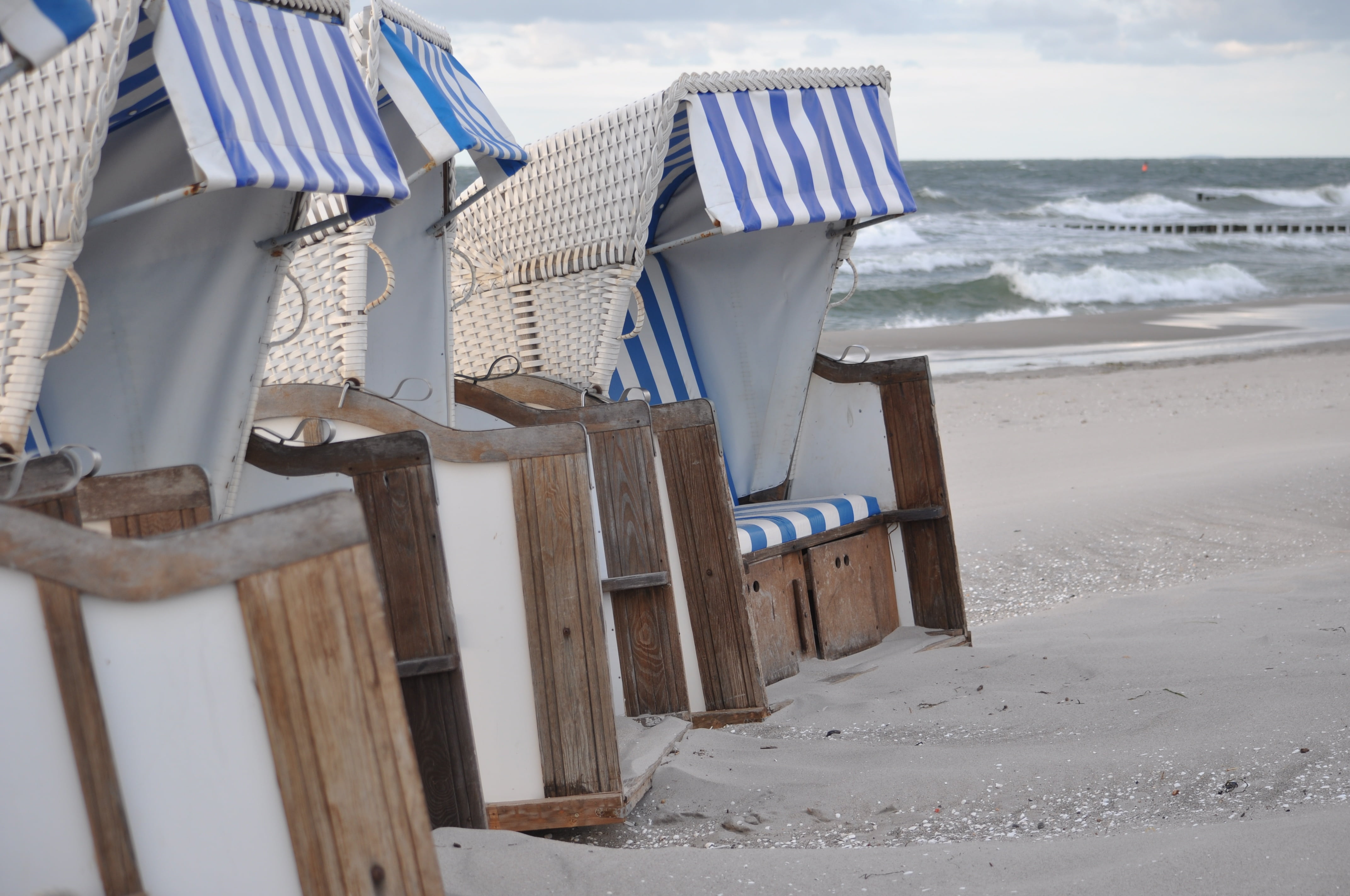 hooded beach chair, beauty in nature, waters, sea, no people, tranquility, 4K, wood - material, tranquil scene, beach, beach chair, absence, land, wooden post, HD Wallpaper