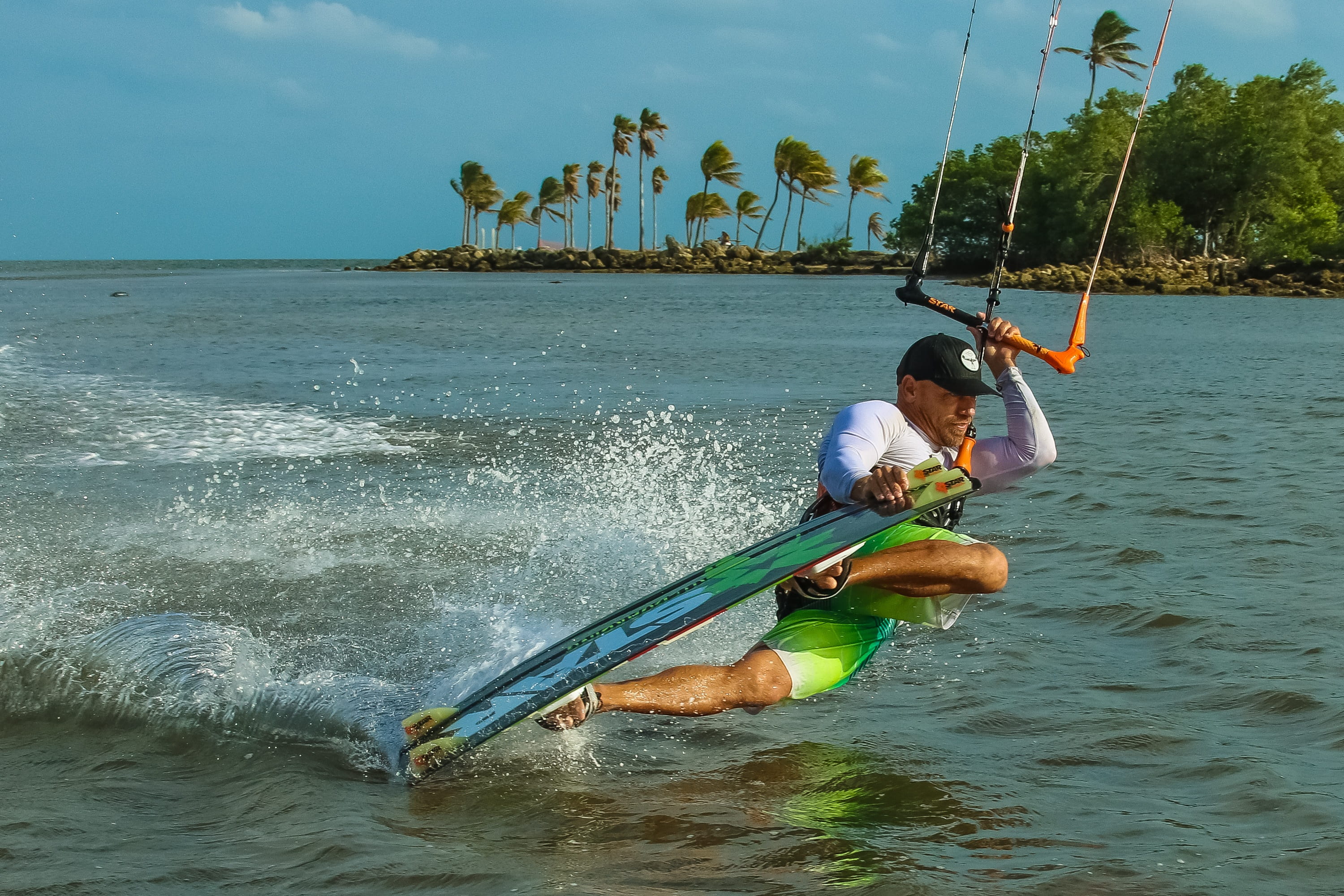 leisure activity, one person, wind, extreme, day, beauty in nature, sea, athletic, summer, kitesurfing, speed, surf, kitesurf, 2K, adventure, wave, real people, HD Wallpaper