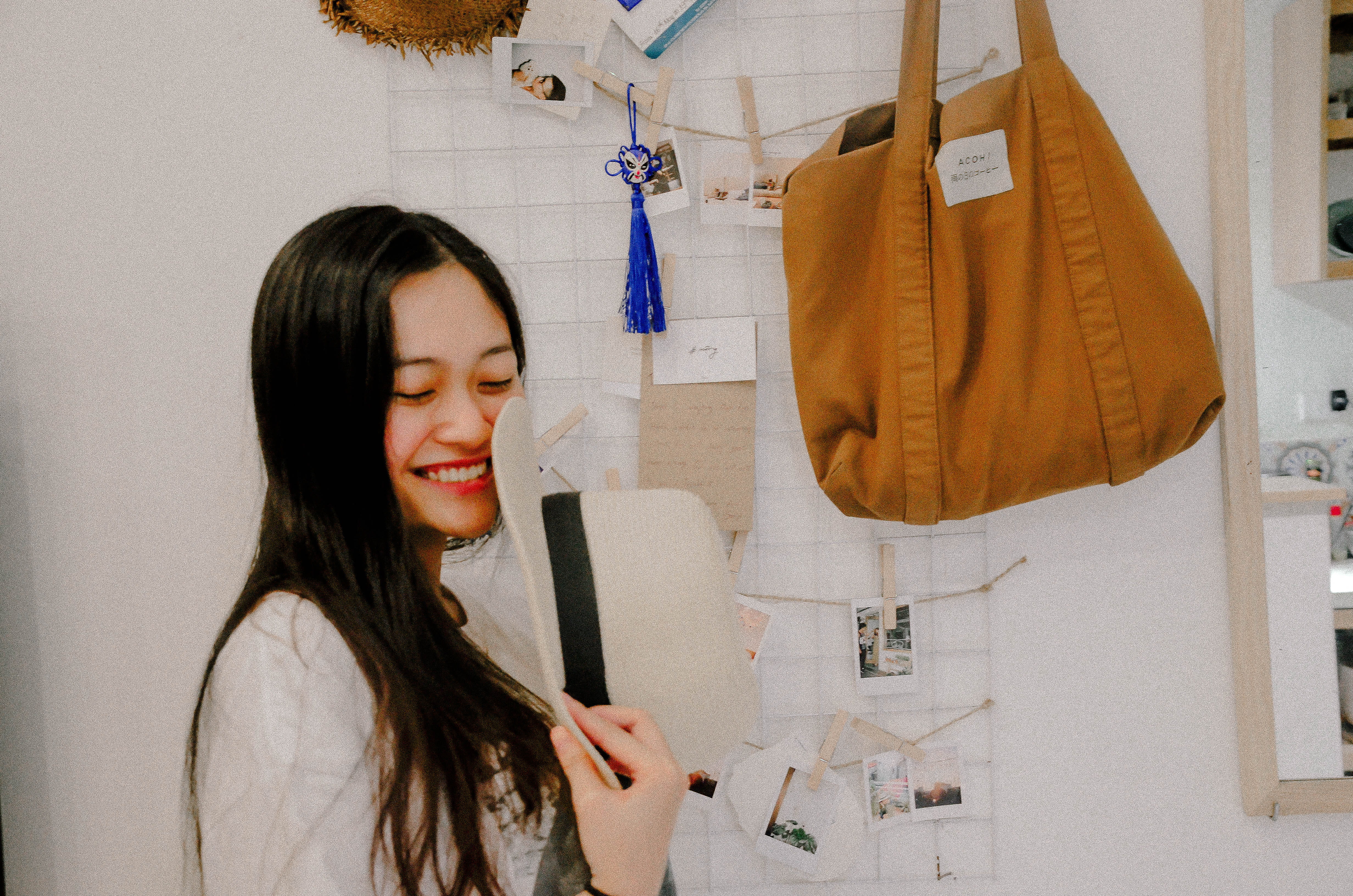 toothy smile, home decor, one person, machine, overcoat, shelf, accessories, human, clothing, bag, casual clothing, finger, headshot, suit, real people, HD Wallpaper