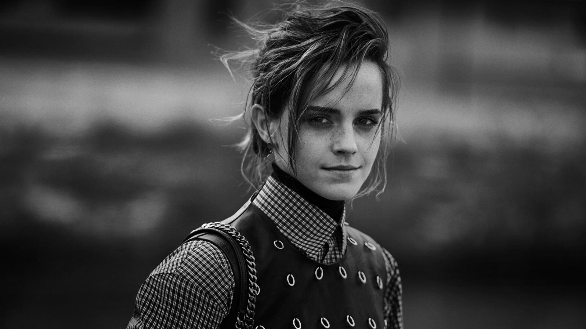 one person, focus on foreground, young adult, serious, hair, adult, females, hairstyle, beautiful people, headshot, Emma Watson, looking at camera, women, HD Wallpaper