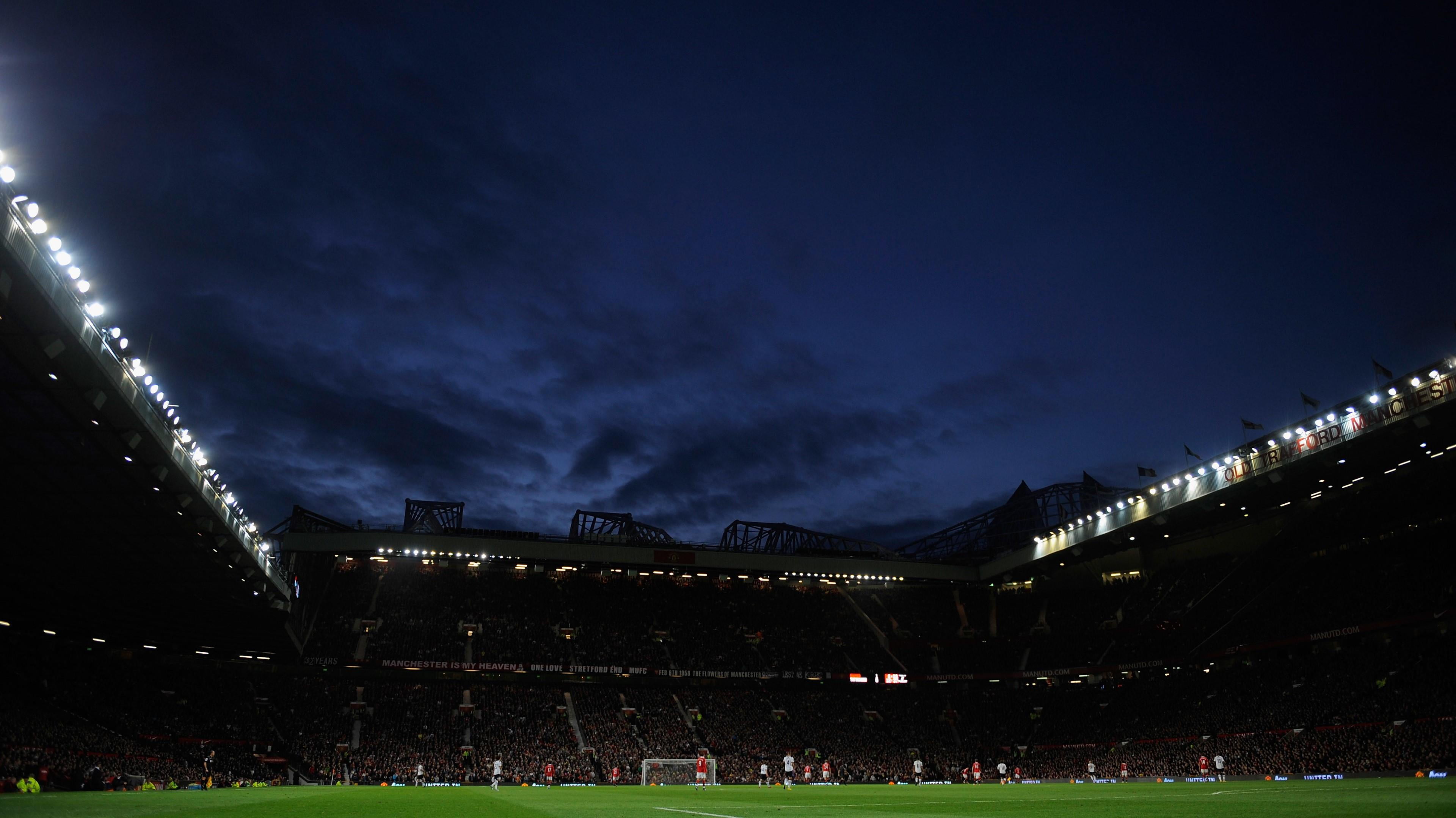 4K, illuminated, sport, football, architecture, competition, group of people, event, night, bleachers, grass, low angle view, cloud - sky, seat, crowd, HD Wallpaper