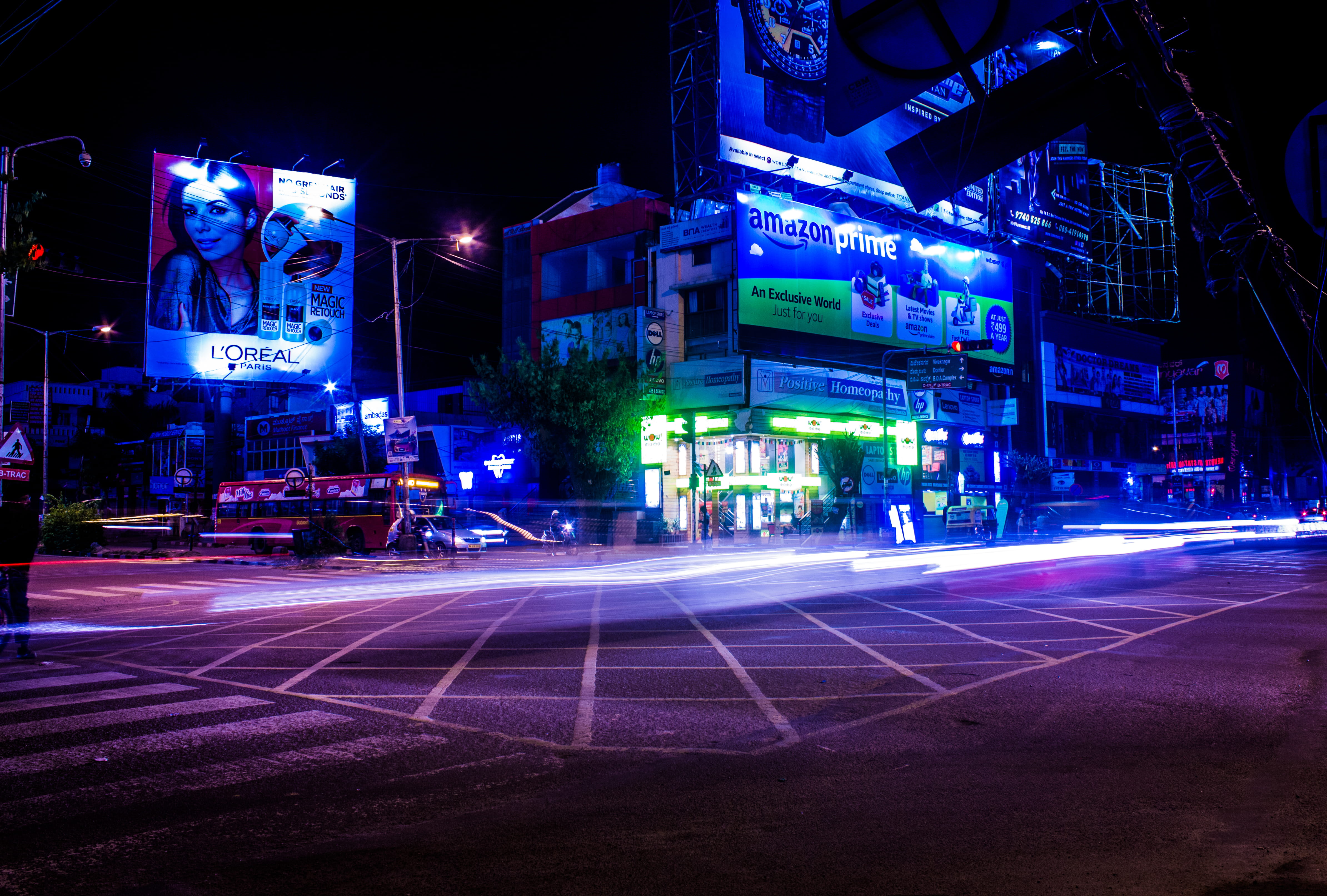night, street, lapse, nightlife, intersection, time, dusk, Photo, city, dark, photography, light, cars, sign, street Light, incidental people, transportation, HD Wallpaper