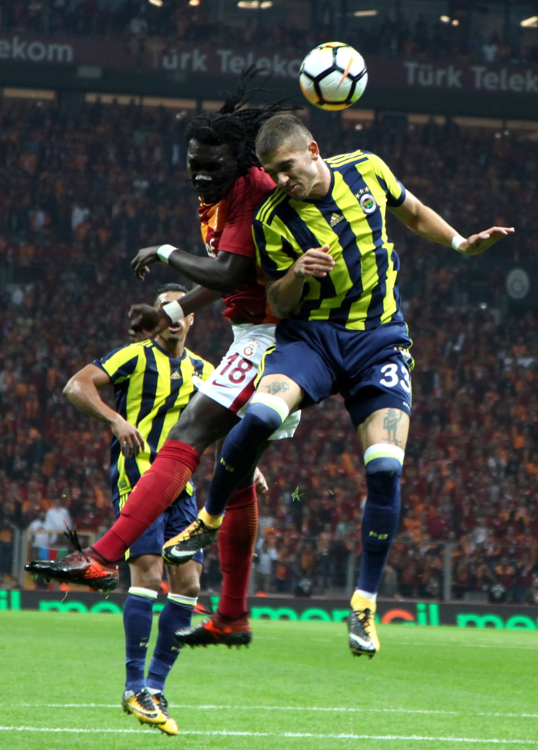 full length, galatasaray, 1080P, soccer, athlete, shutter, stadium, sport, motion, time attack series, super league, effort, young adult, soccer ball, Phone HD Wallpaper