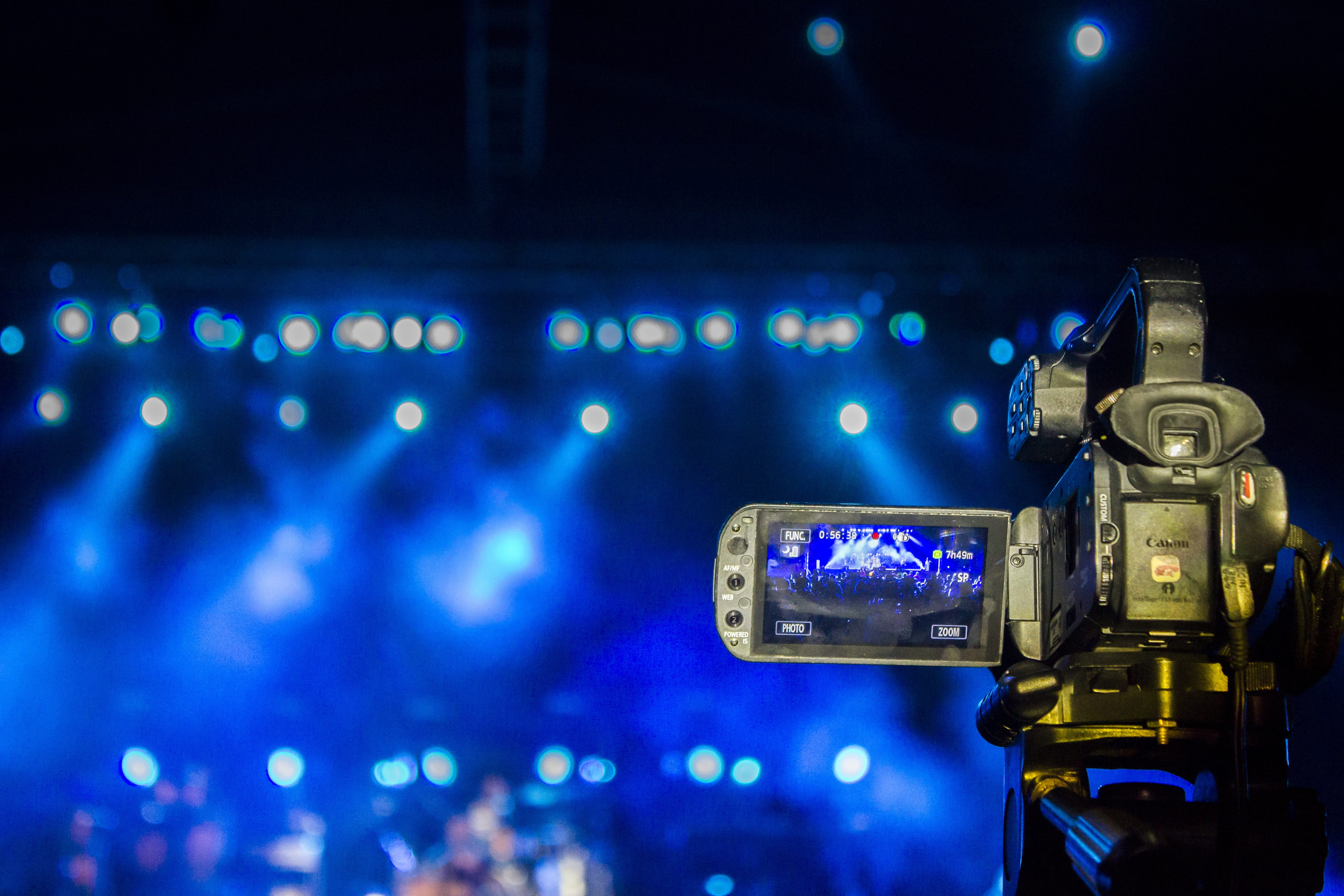 stage, filming, diffusion, night, arts culture and entertainment, tv, videographer, performance, event, television show, technology, communication, lighting equipment, HD Wallpaper