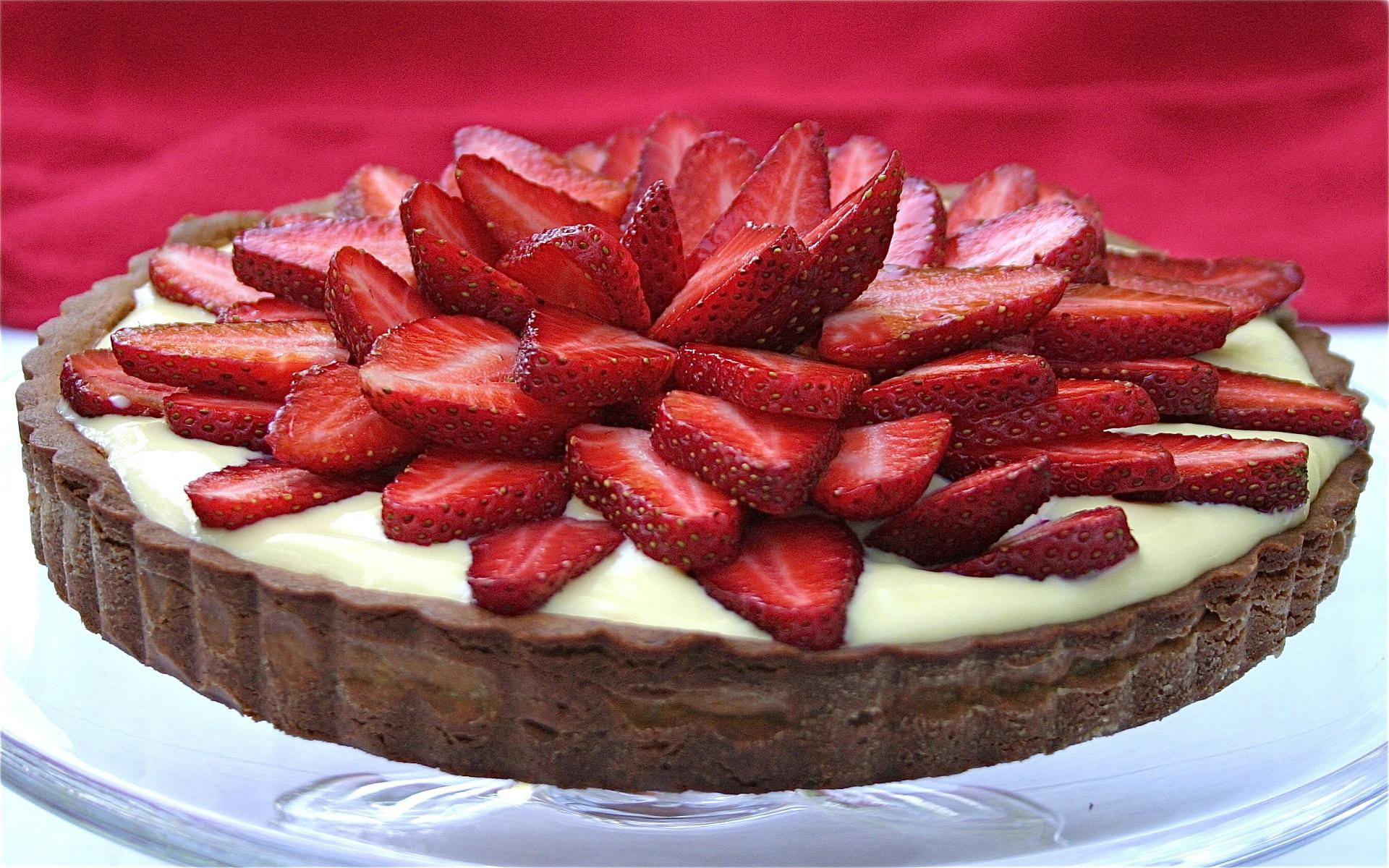 1080P, cake, strawberry, fruit, strawberries, filling, cream, 3d and, abstract, tart, sweet, layers, delicious, crust, chocolate, HD Wallpaper
