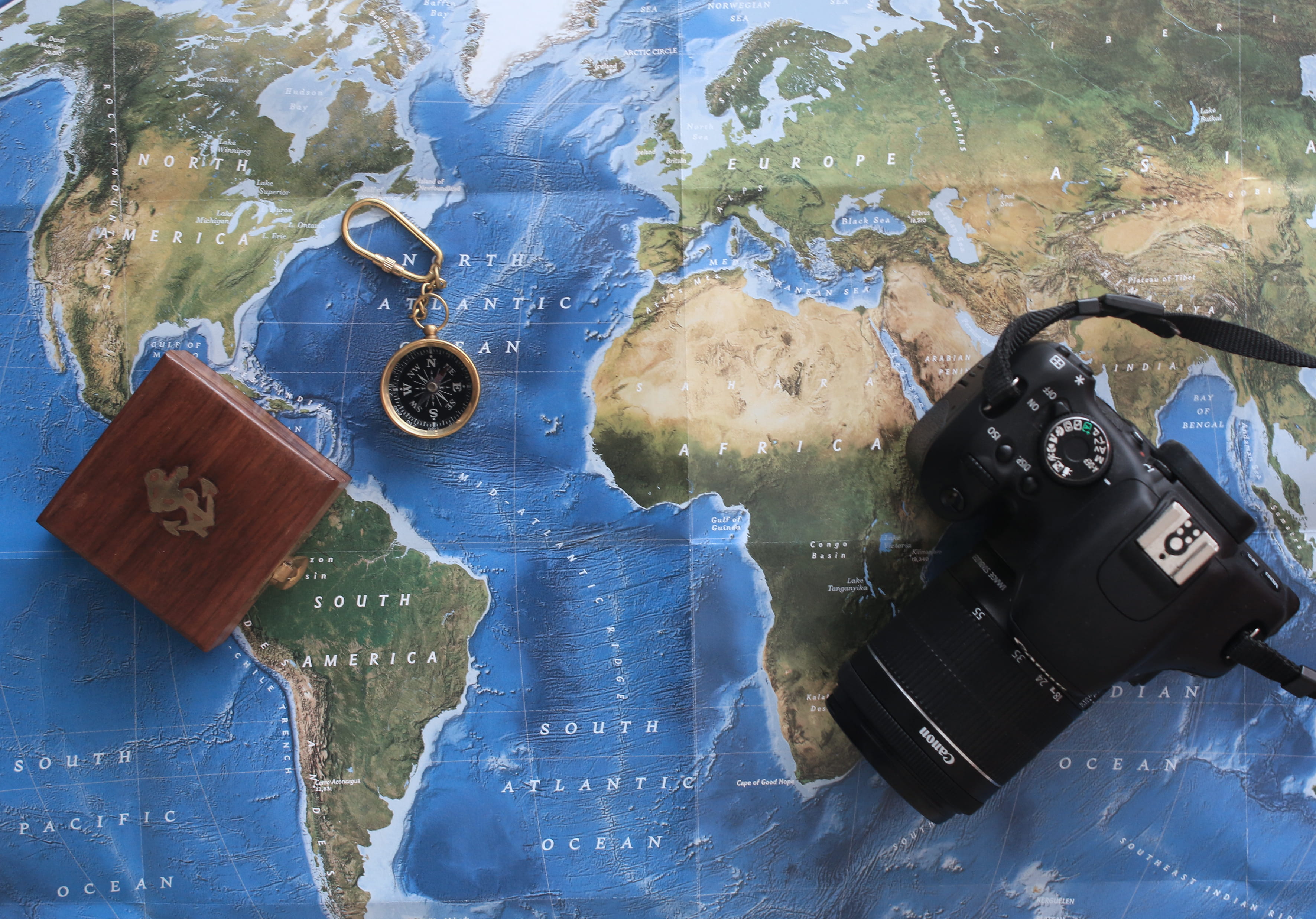 photography themes, photography, technology, high angle view, close-up, table, nature, still life, no people, travel, campus, violence, camera - photographic equipment, HD Wallpaper