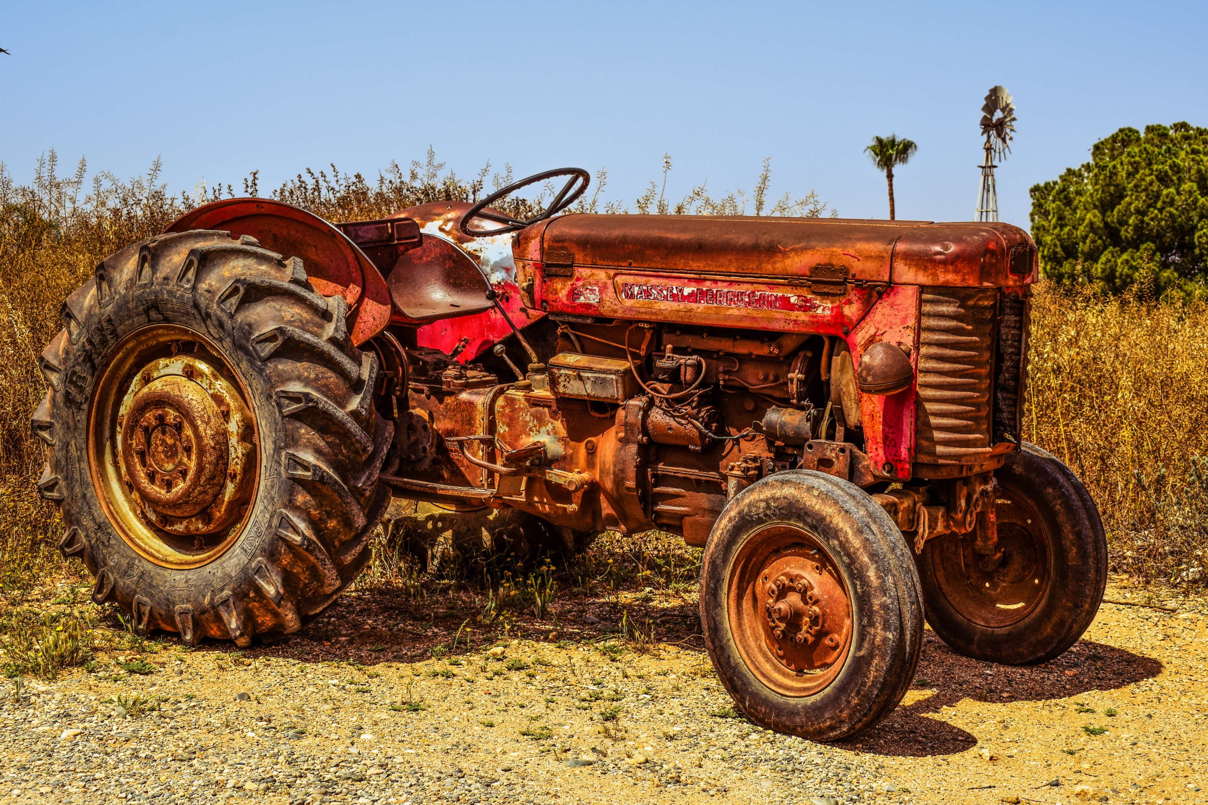 machinery, rusted, field, machine, land vehicle, day, vehicle, rural scene, old, mode of transportation, agricultural equipment, wheel, obsolete, aged, HD Wallpaper