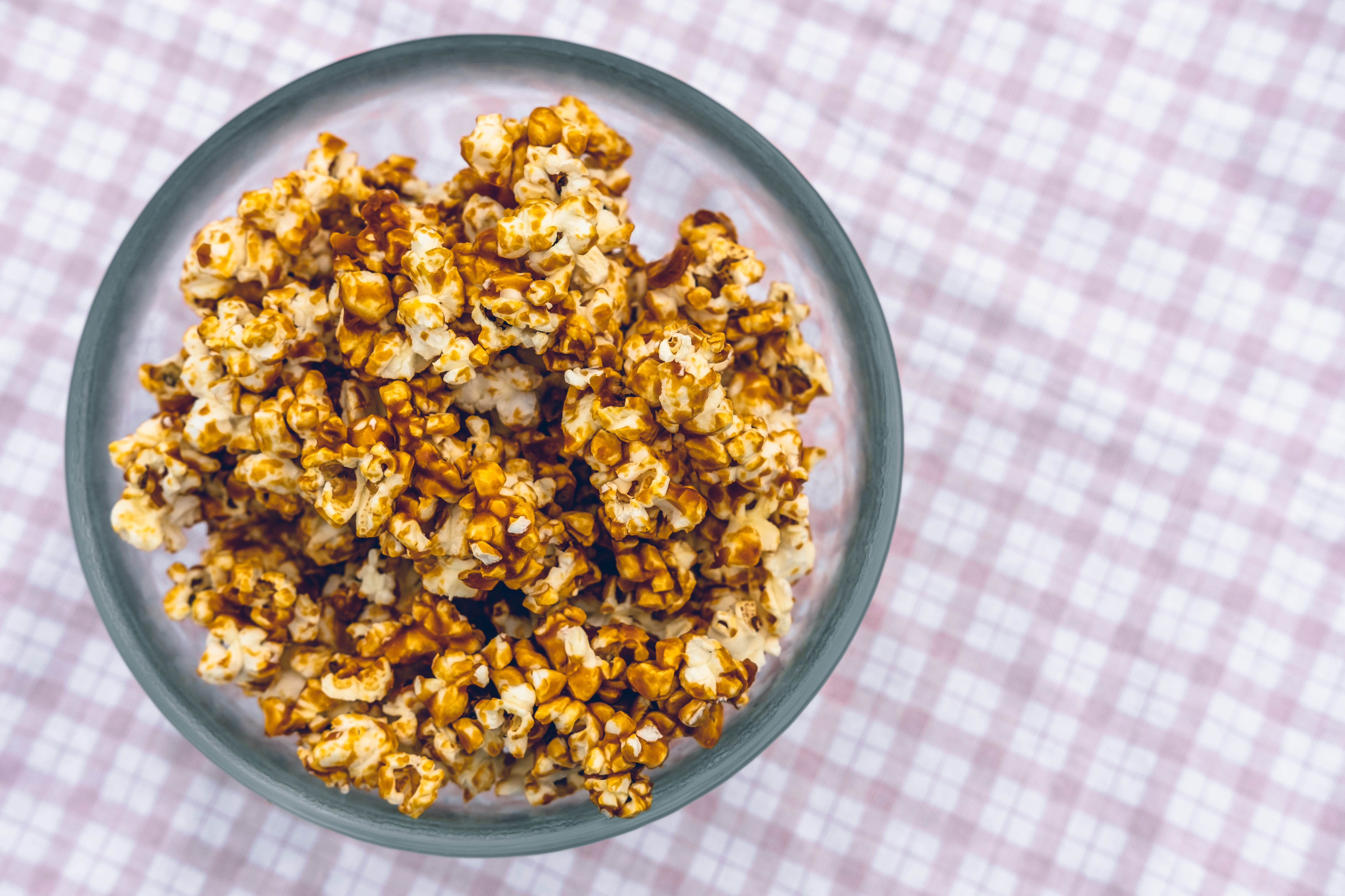 5K, food photography, crockery, directly above, gold, mustard, studio shot, dried fruit, stuffing, high angle view, popcorn, bird feeder, shape, indoors, HD Wallpaper