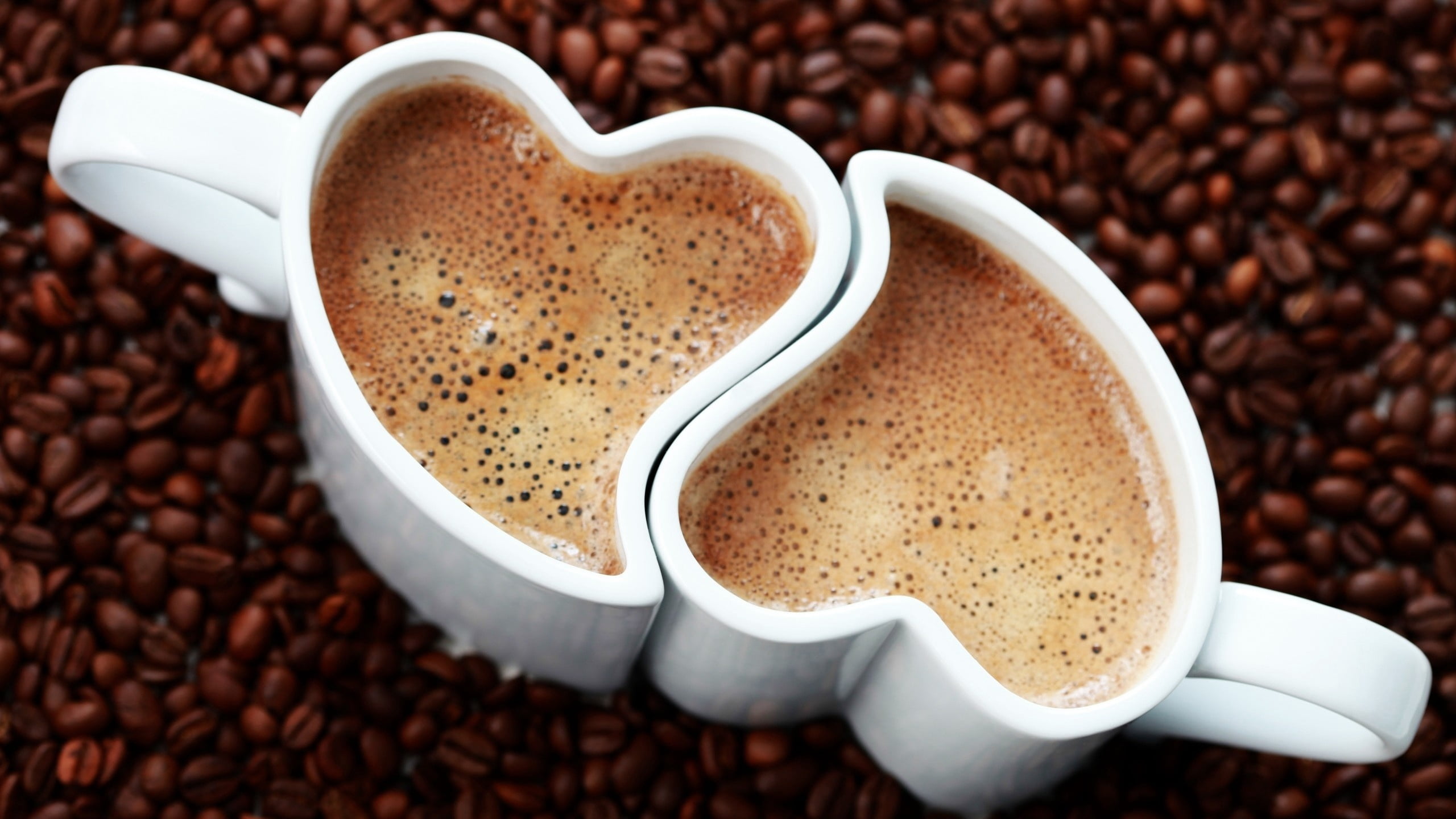 brown, non-alcoholic beverage, dark, cup, food and drink, espresso, refreshment, roasted, no People, bean, 2K, roasted coffee bean, indoors, cups, drink, HD Wallpaper
