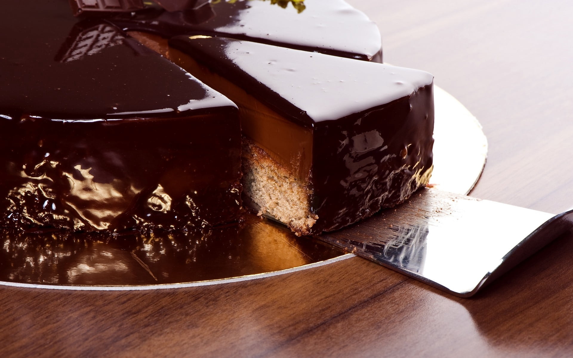slice, sweet Food, moist, chocolate cake, indoors, bakery, layered, backgrounds, brown, 1080P, sweet, table, temptation, homemade, gourmet, snack, plate, HD Wallpaper