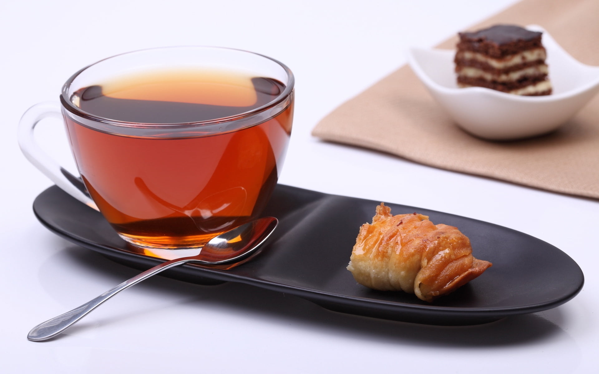 gourmet, oval, no People, snack, glass, ceramic, homemade, tea cup, indoors, heat - Temperature, black, morning, tea, tray, baked, cake, coffee - Drink, HD Wallpaper