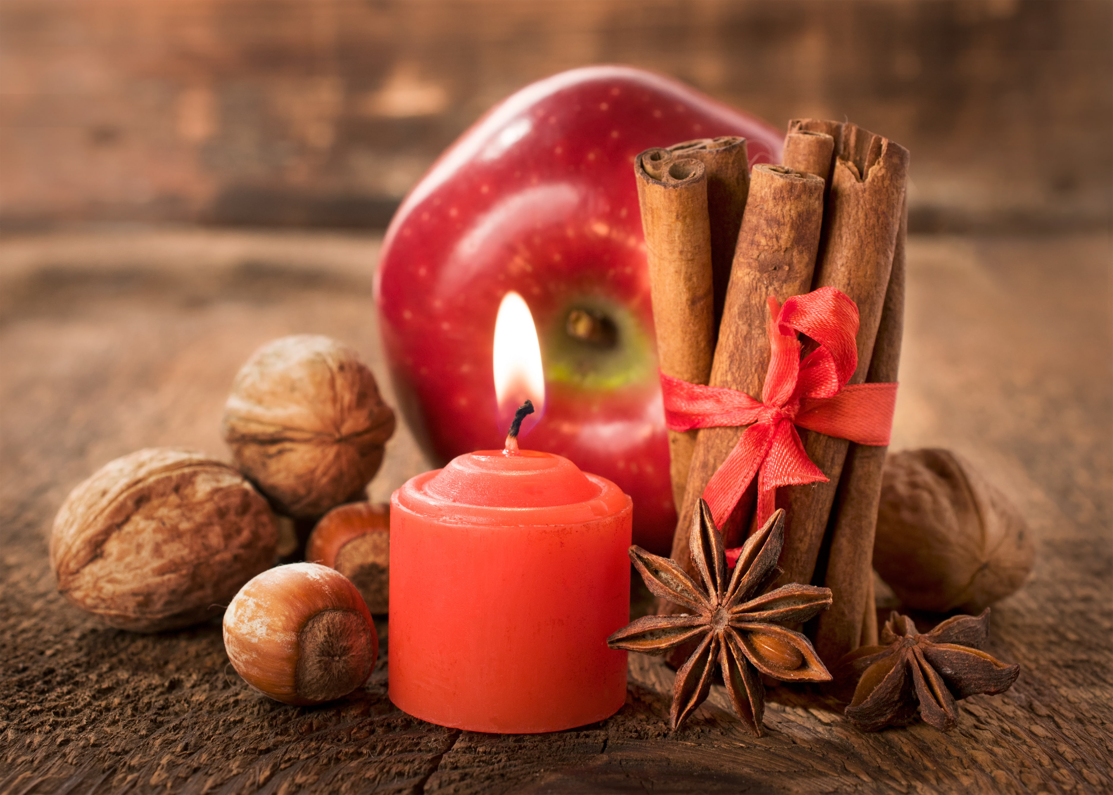 holiday, fire - natural phenomenon, pillar, burning, 2K, spice, Apple, candles, indoors, decoration, table, nature, still life, Christmas, Merry Christmas, HD Wallpaper