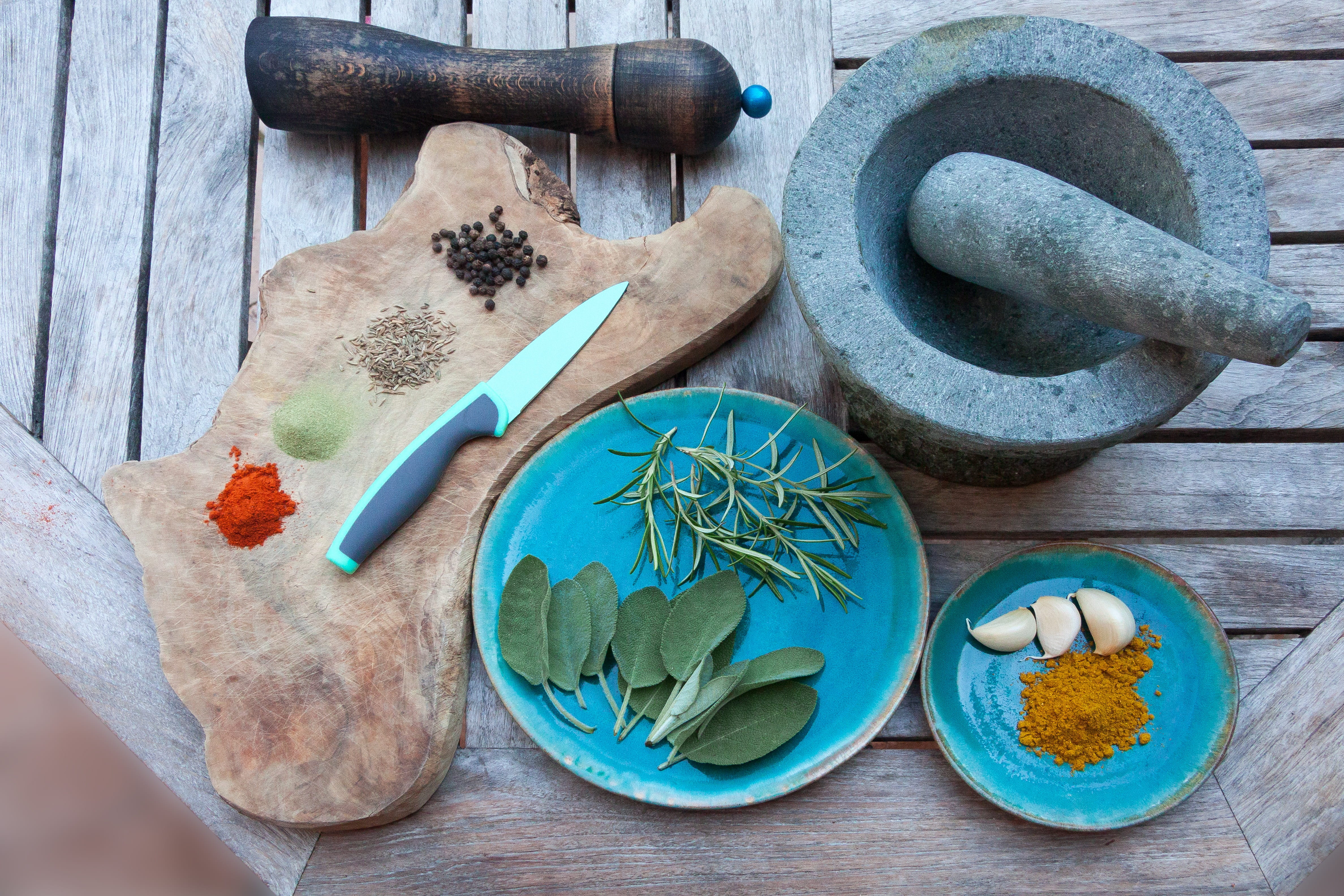 plant part, still life, 4K, blue, pestle, board, rosemary, indoors, food, food and drink, wood - material, spice, leaf, herb, sage, healthy lifestyle, HD Wallpaper