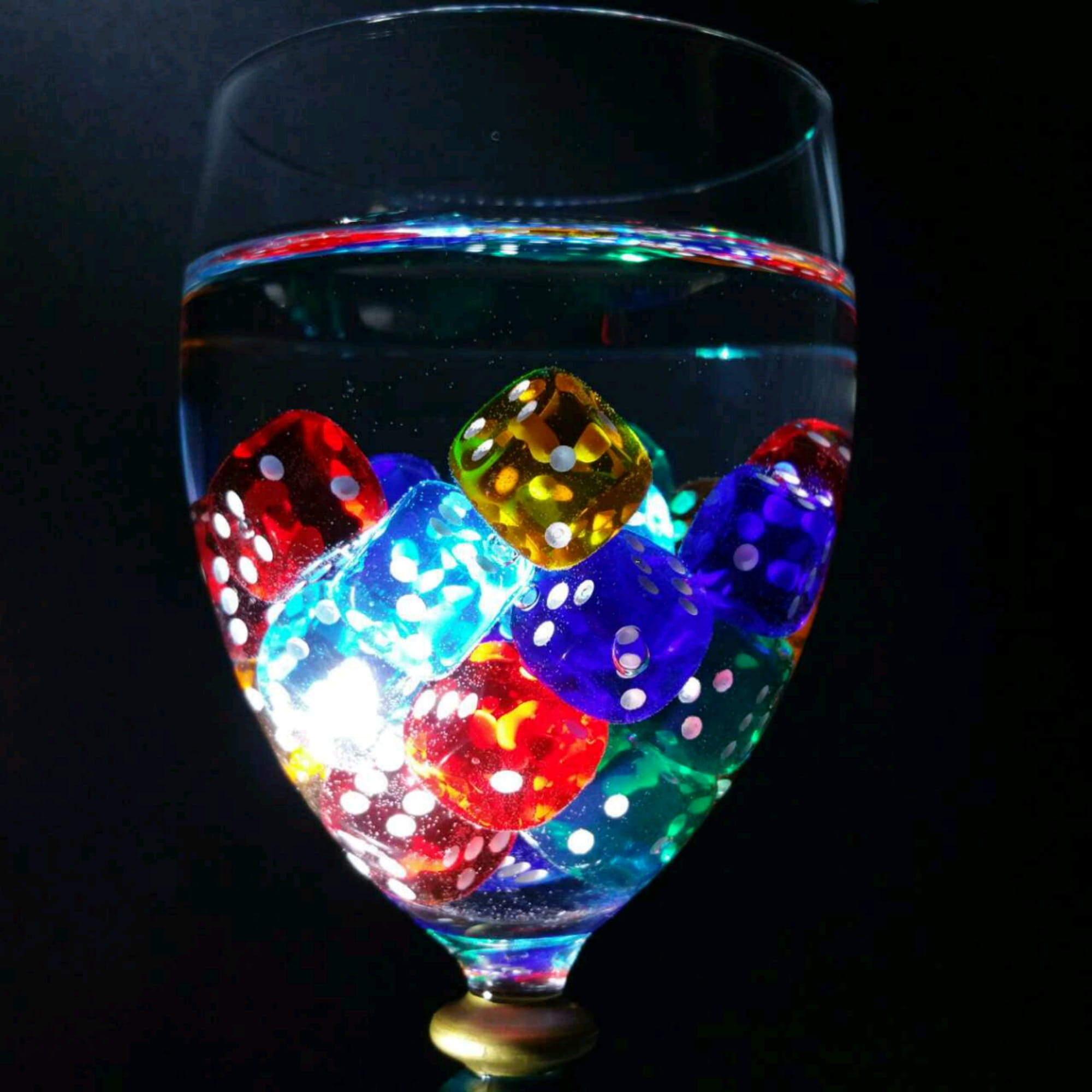 nightlife, craps, close-up, transparent, no people, craft, Glass, household equipment, colorful, pattern, Cube, single object, lucky dice, indoors, play, Phone HD Wallpaper
