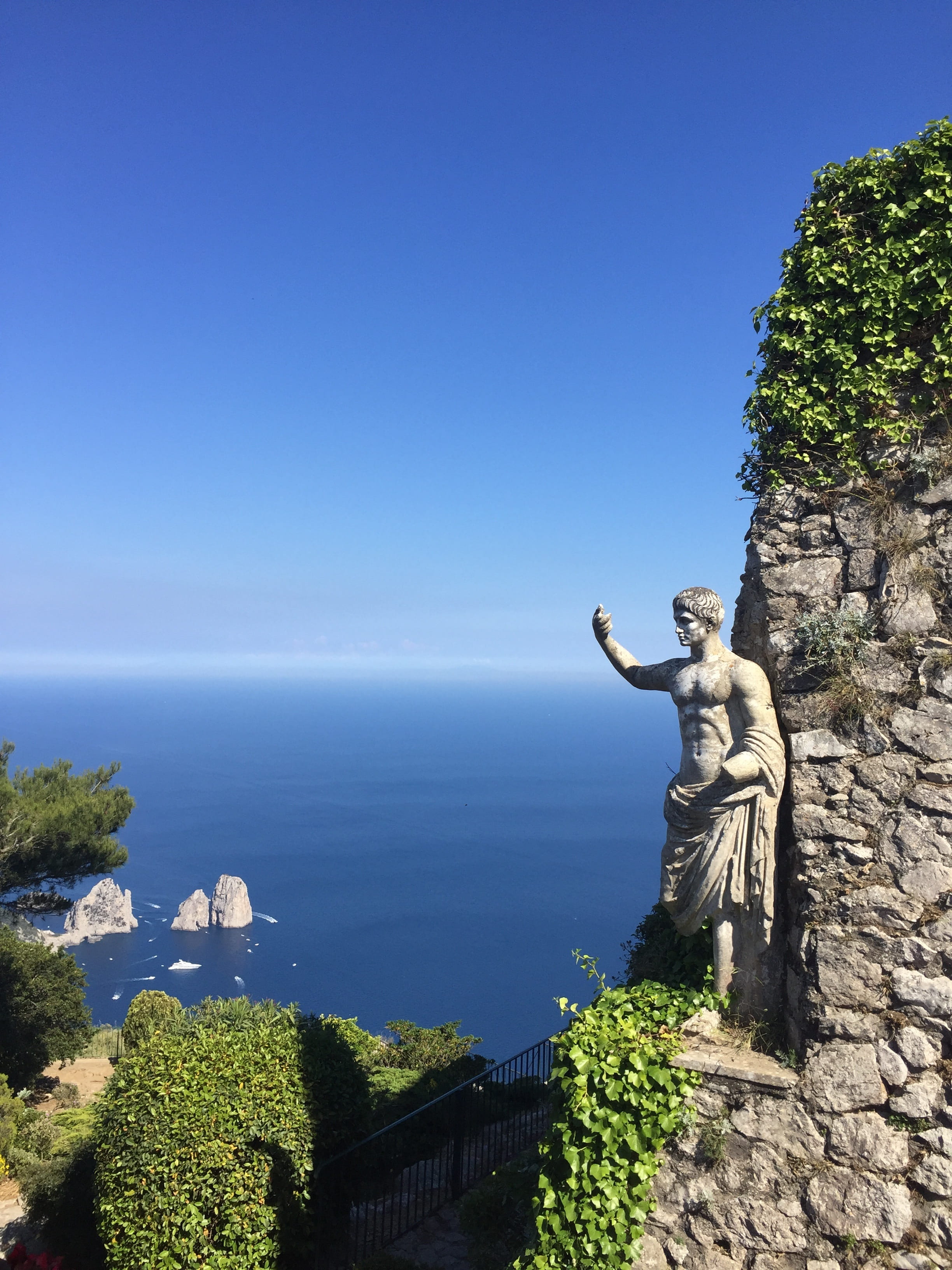 italy, view, horizon over water, capri, summer, scenery, human representation, sea, water, sculpture, representation, nature, sky, clear sky, blue, belief, Phone HD Wallpaper