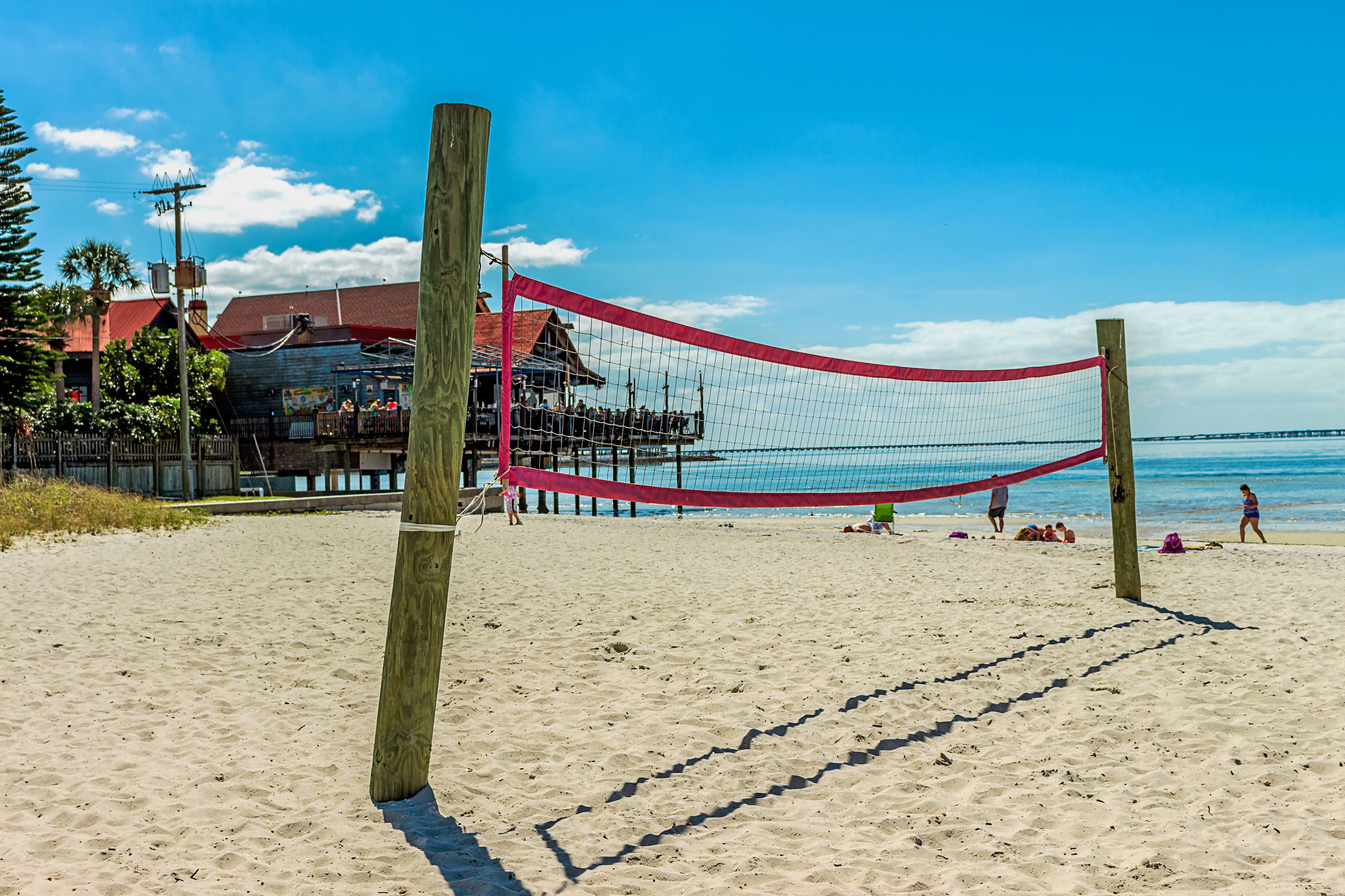 beauty in nature, sandy beach, sea, playground, recreation area, 5K, scenics - nature, volleyball, sunlight, net, land, beach volleyball, water, red, net - sports equipment, HD Wallpaper